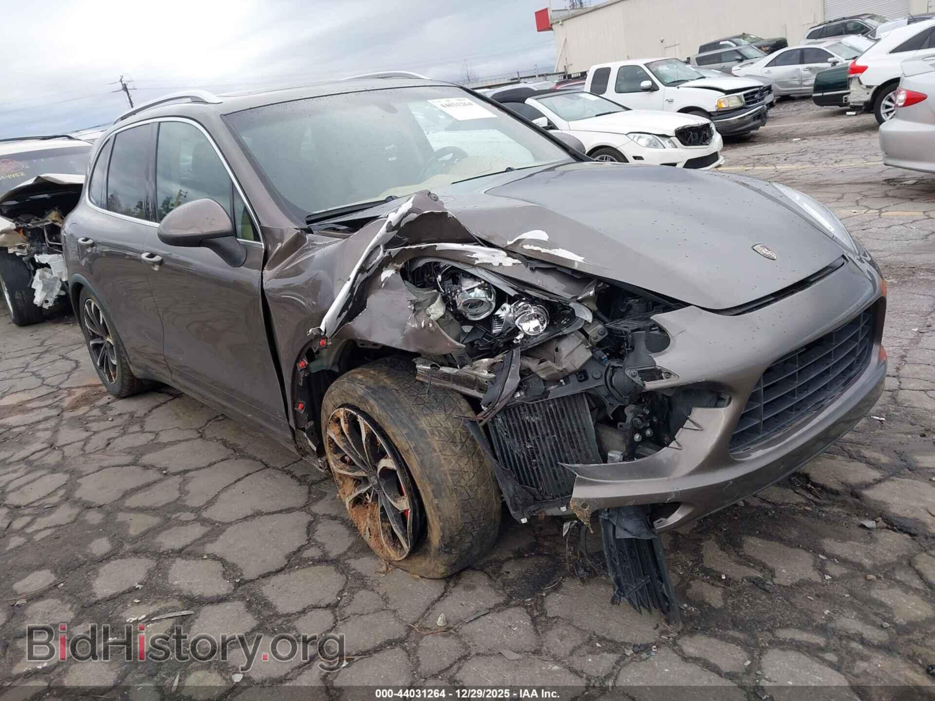 Photo WP1AC2A21DLA90690 - PORSCHE CAYENNE 2013