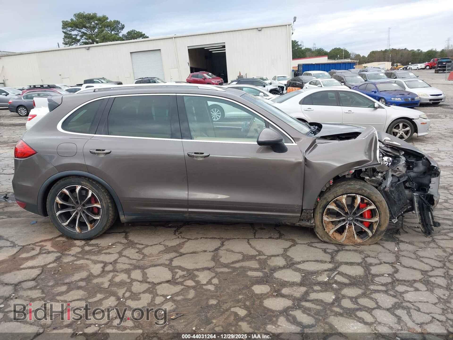 2013 PORSCHE CAYENNE - VIN: WP1AC2A21DLA90690 - Фото 13