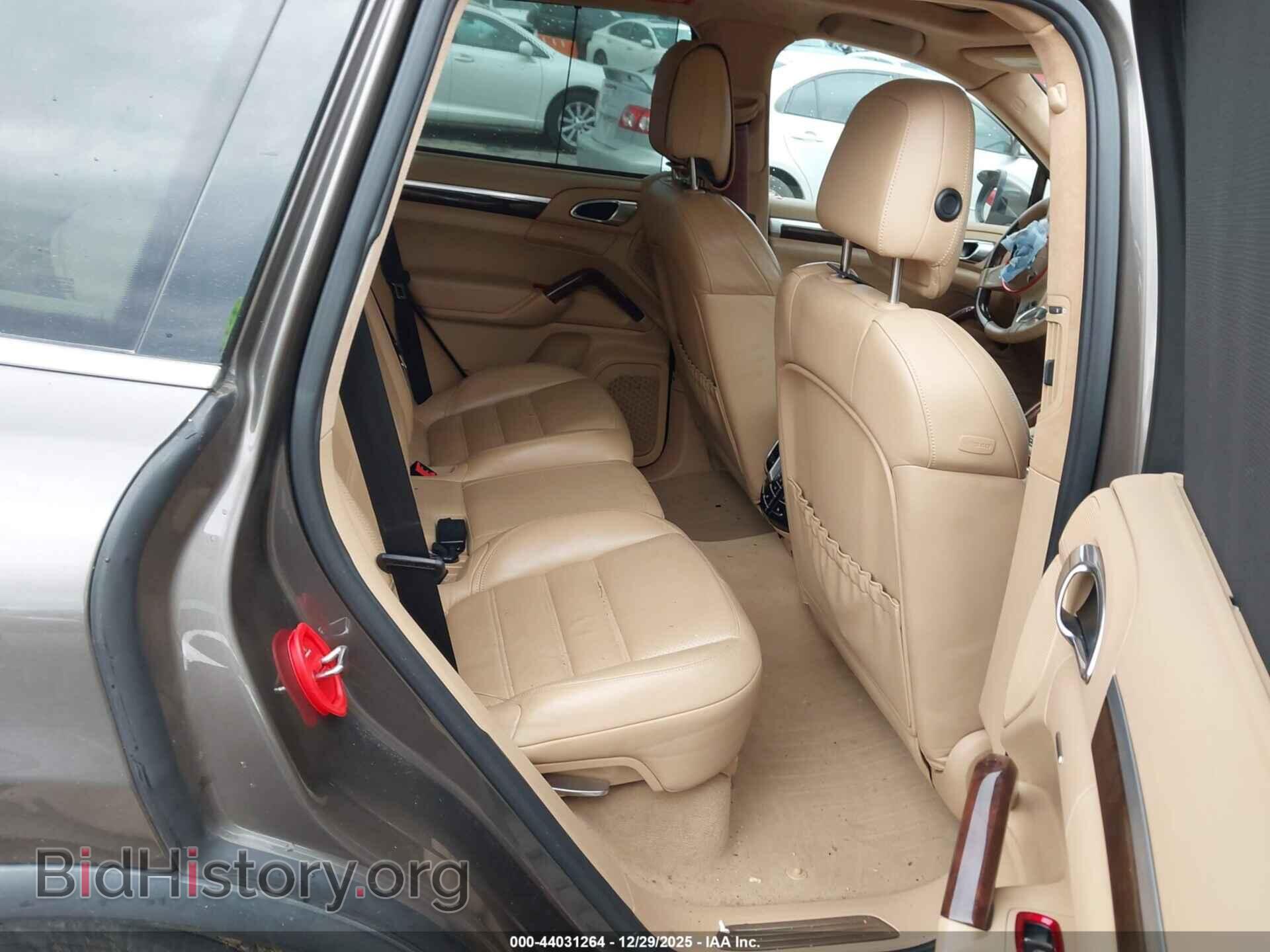 2013 PORSCHE CAYENNE - VIN: WP1AC2A21DLA90690 - Фото 8