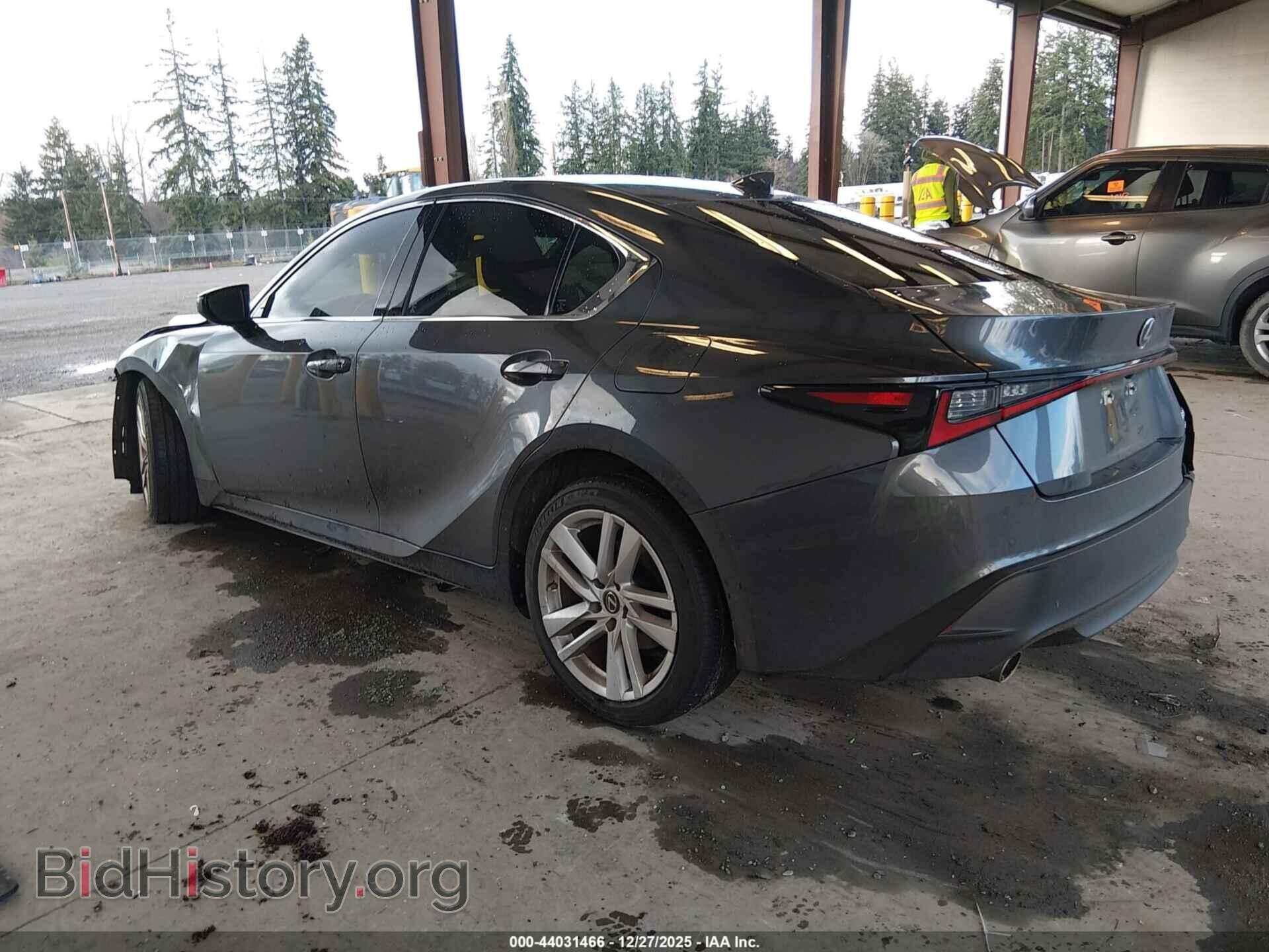2021 LEXUS IS 300 - VIN: JTHC81F24M5046572 - Фото 3