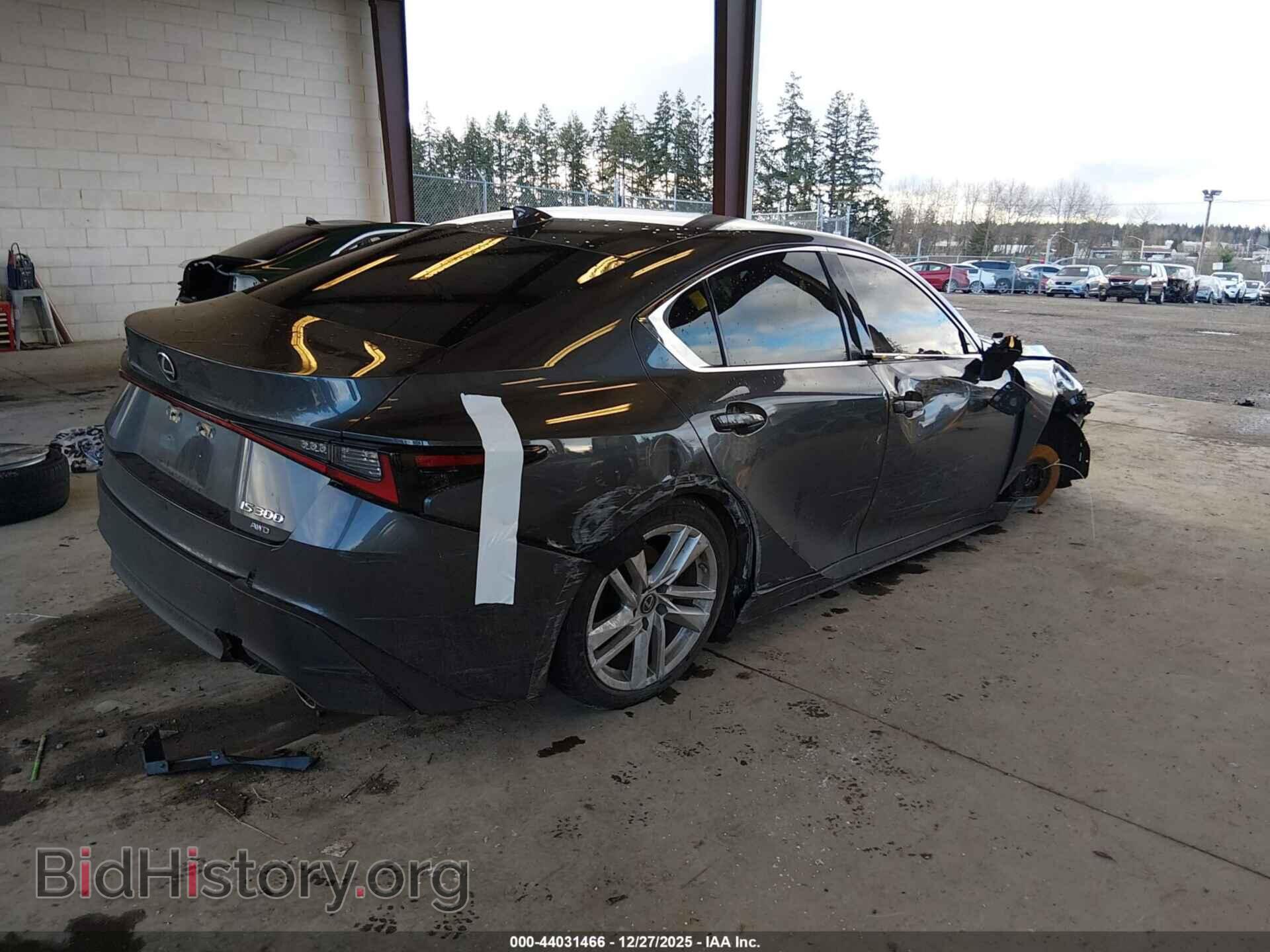 2021 LEXUS IS 300 - VIN: JTHC81F24M5046572 - Фото 4