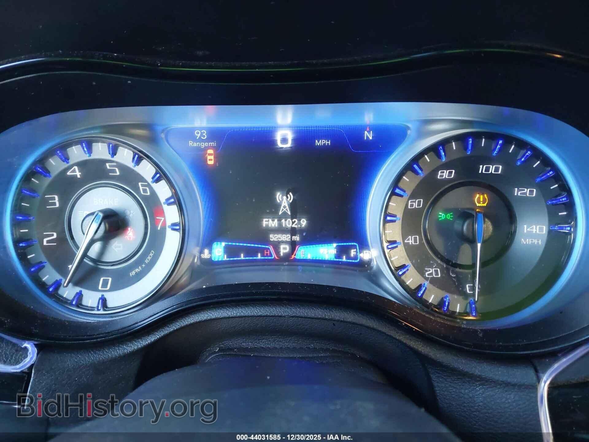 2023 CHRYSLER 300 - VIN: 2C3CCABG8PH577308 - Фото 7