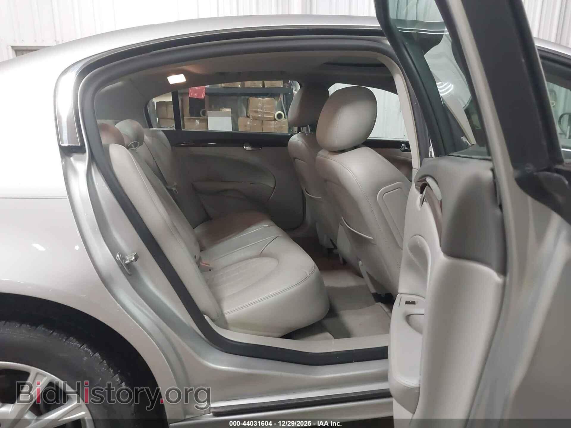 2011 BUICK LUCERNE - VIN: 1G4HC5EM8BU145703 - Фото 8