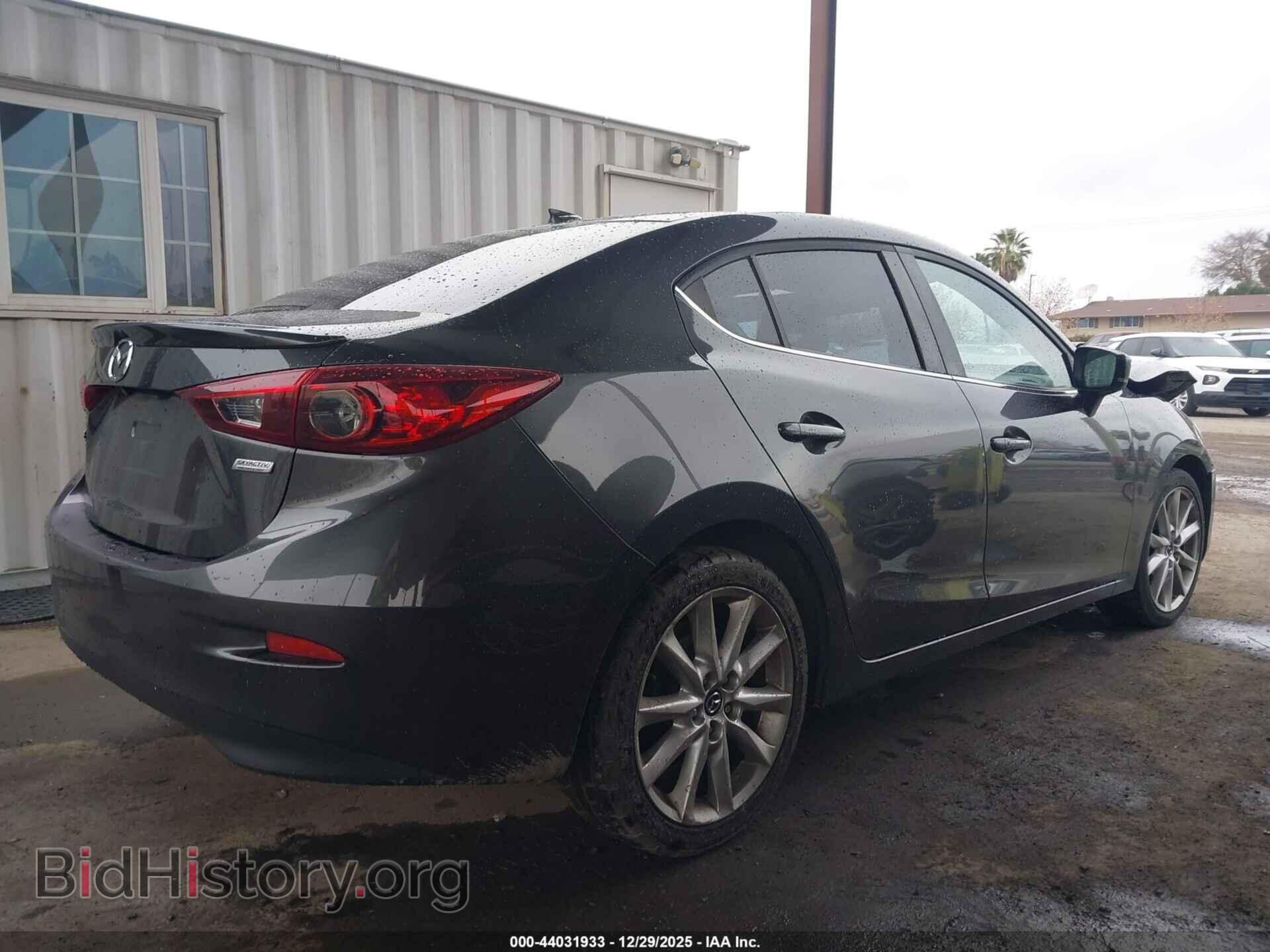 2017 MAZDA MAZDA3 - VIN: JM1BN1V77H1107073 - Фото 4