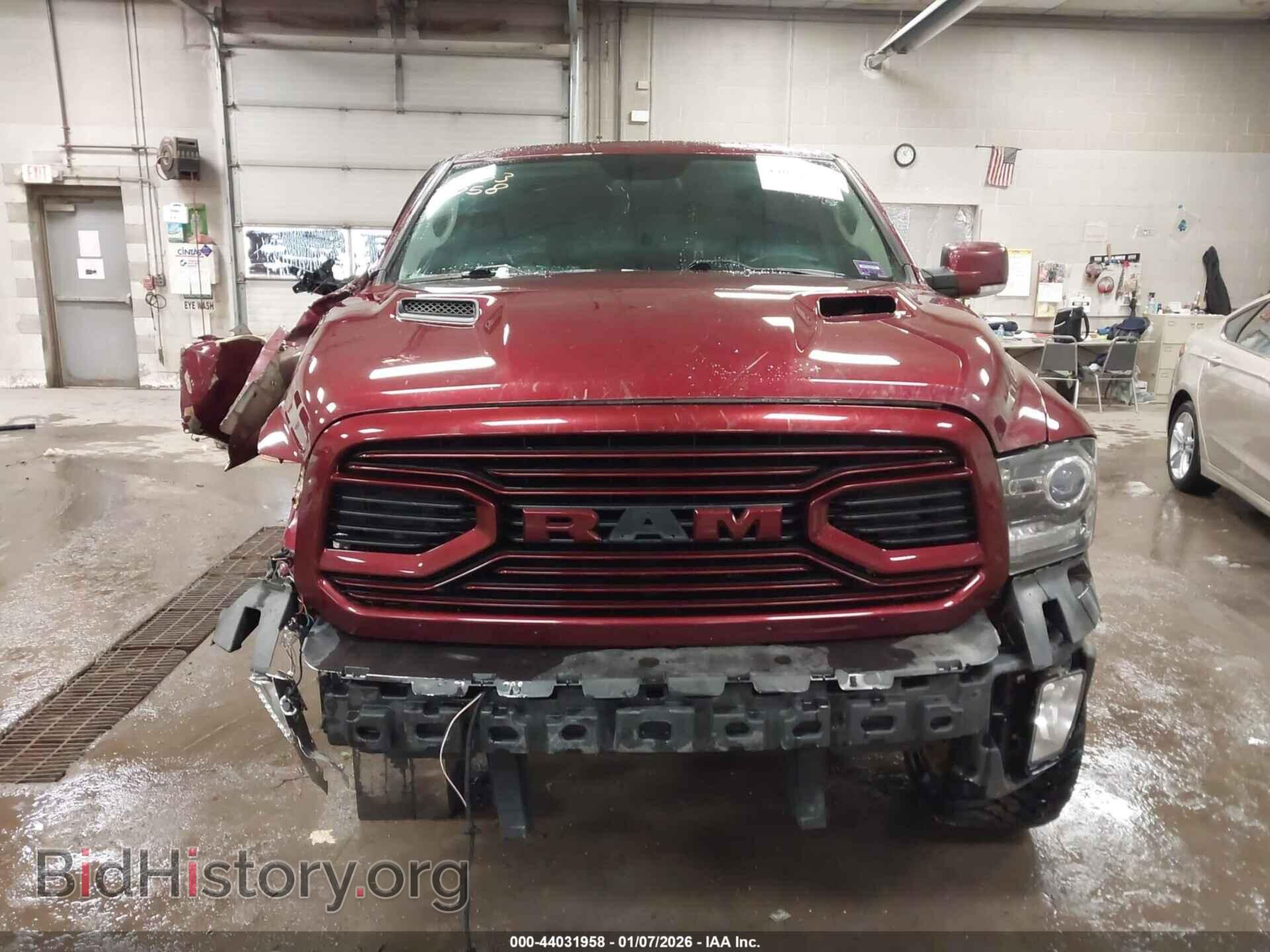 2018 RAM 1500 - VIN: 1C6RR7HT2JS217051 - Фото 13
