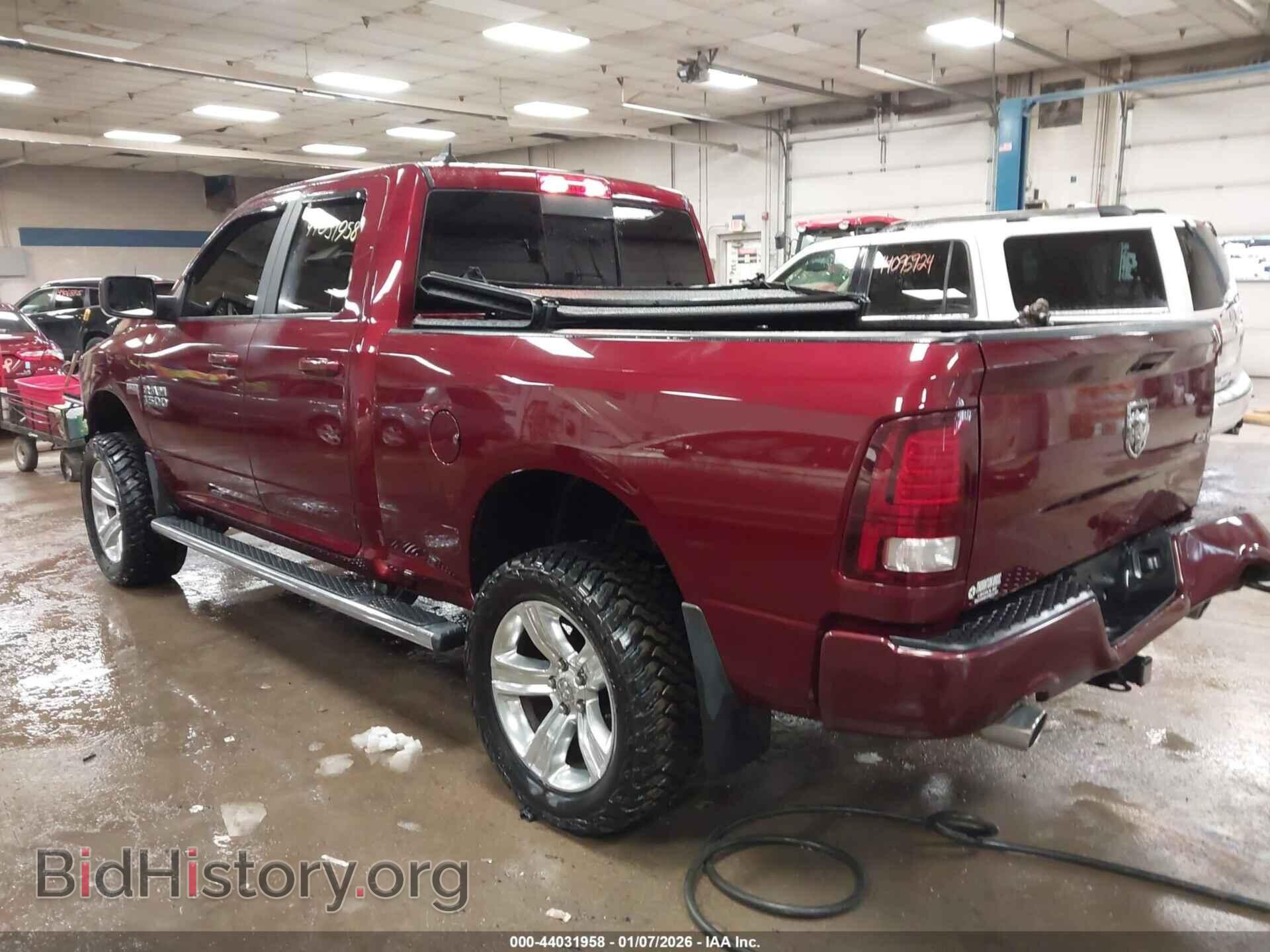 2018 RAM 1500 - VIN: 1C6RR7HT2JS217051 - Фото 3