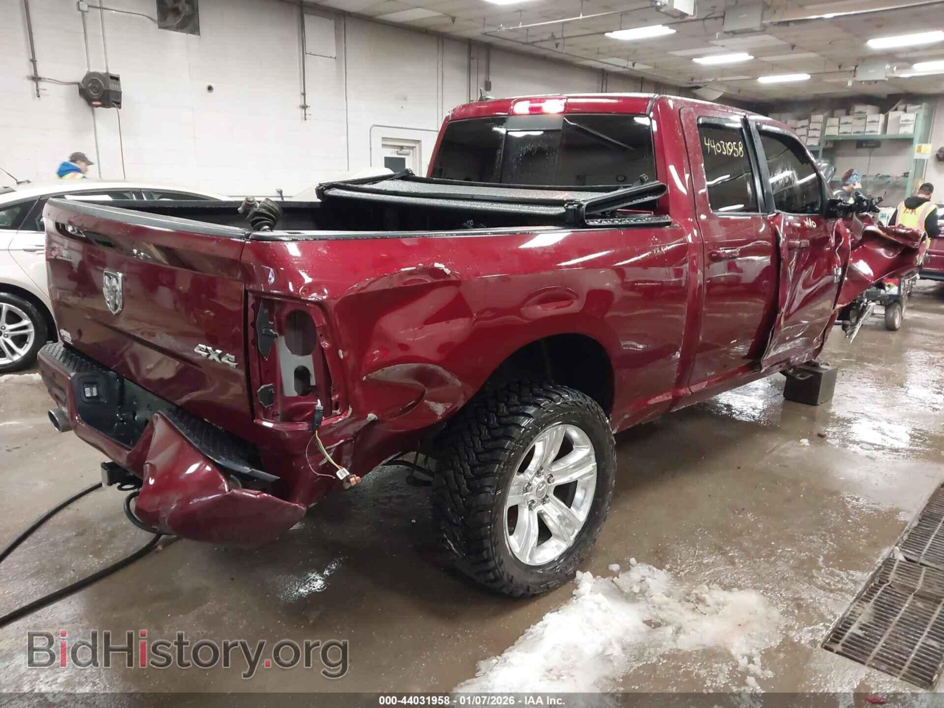 2018 RAM 1500 - VIN: 1C6RR7HT2JS217051 - Фото 4