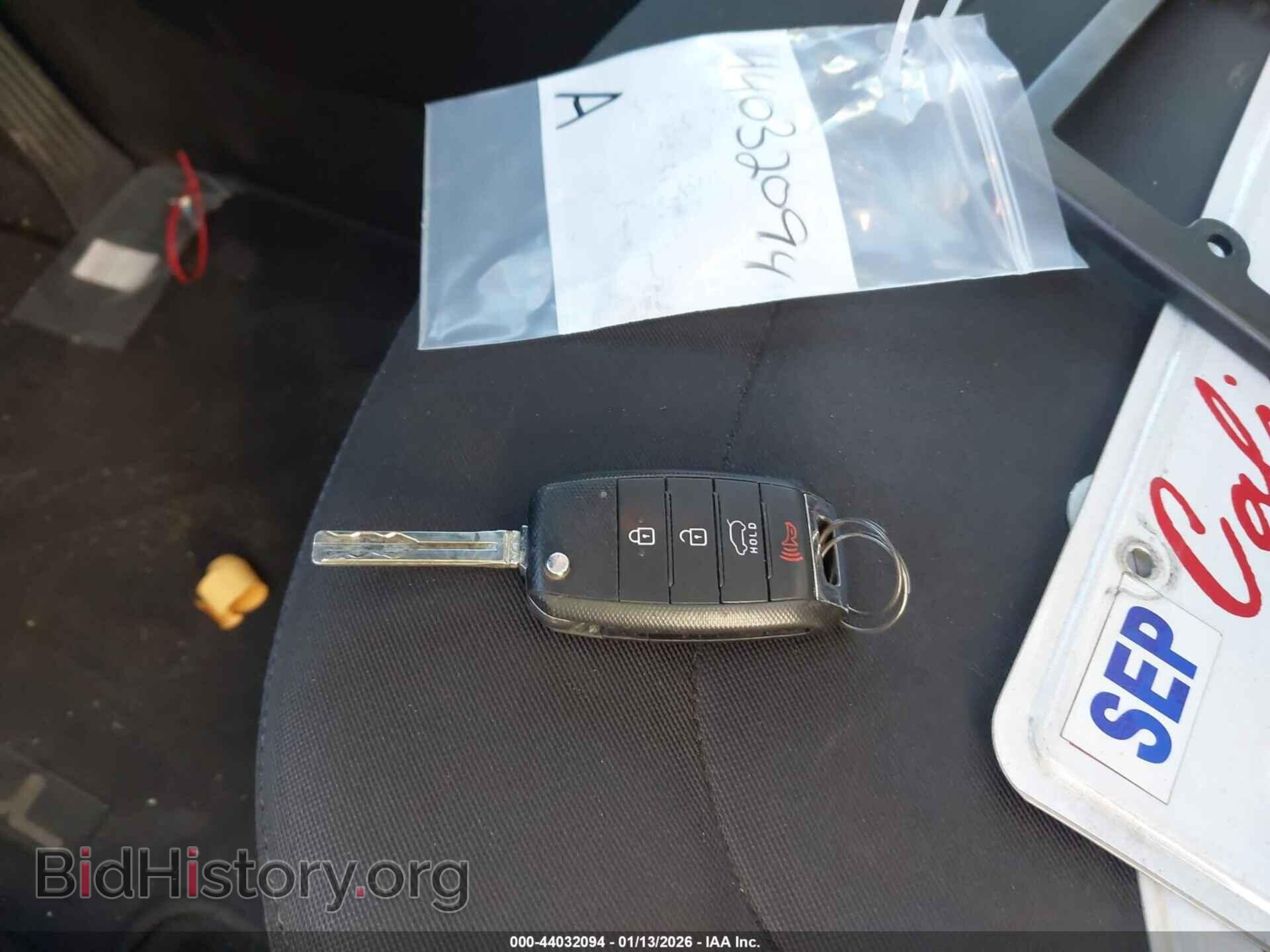 2015 KIA SOUL - VIN: KNDJN2A24F7232103 - Фото 11