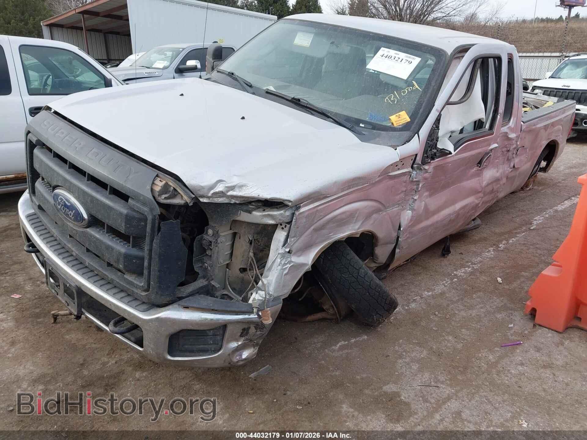 2016 FORD F-250 - VIN: 1FT7X2B68GEC02296 - Фото 2