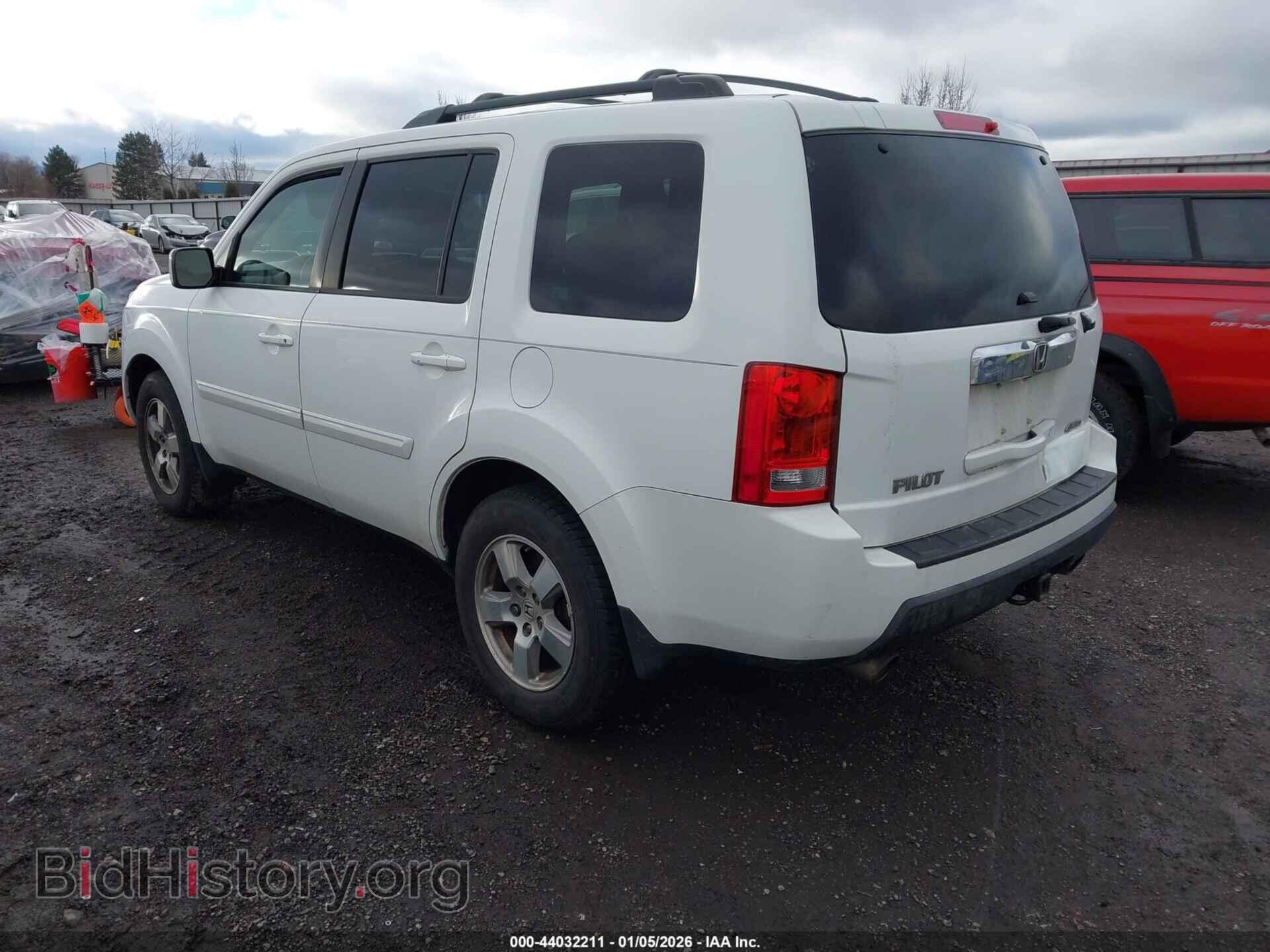 2011 HONDA PILOT - VIN: 5FNYF4H51BB005947 - Фото 3