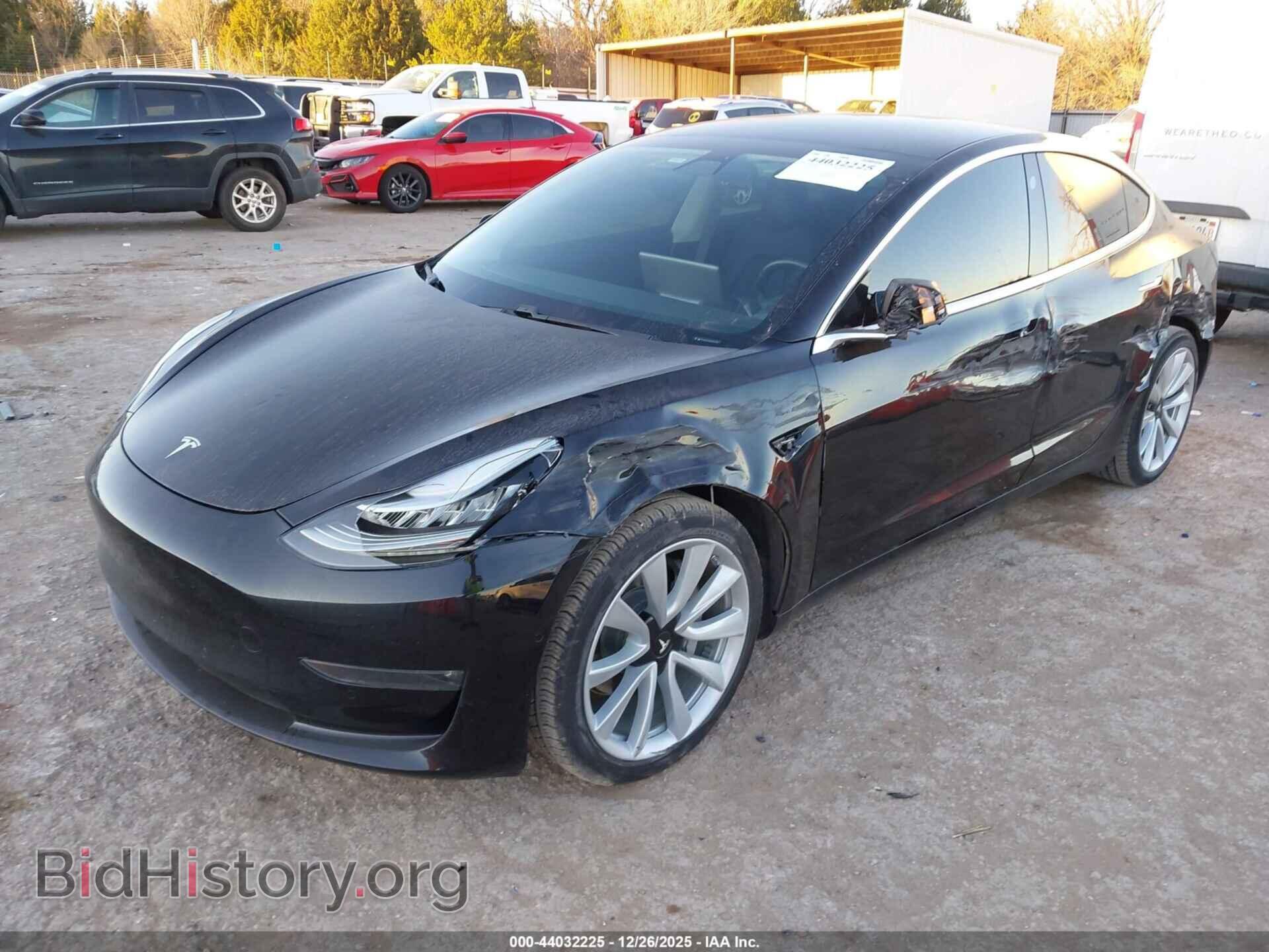 2018 TESLA MODEL 3 - VIN: 5YJ3E1EA3JF061092 - Photo 2