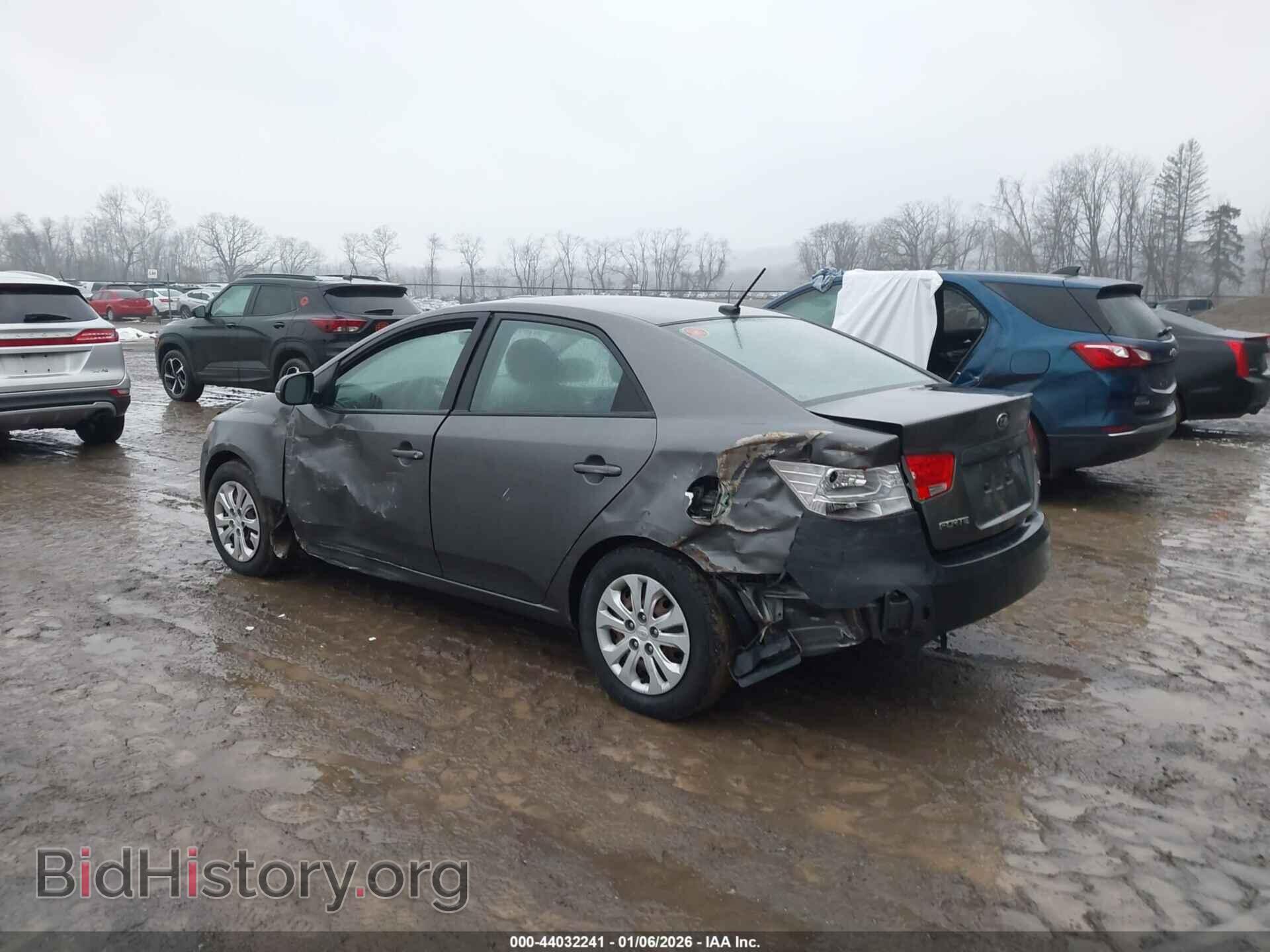 2013 KIA FORTE - VIN: KNAFU4A21D5735811 - Фото 3
