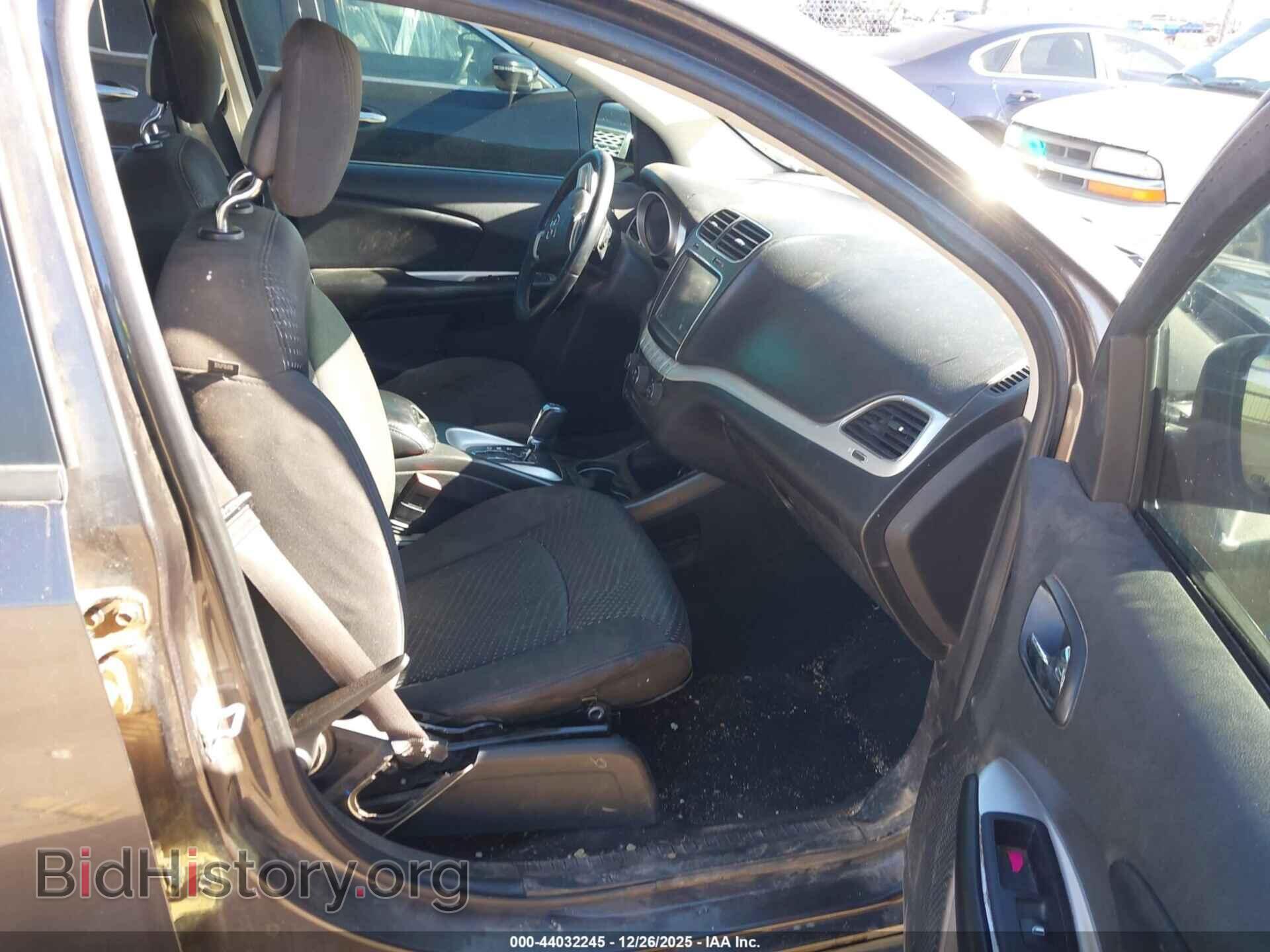 2017 DODGE JOURNEY - VIN: 3C4PDCGB6HT706576 - Фото 5