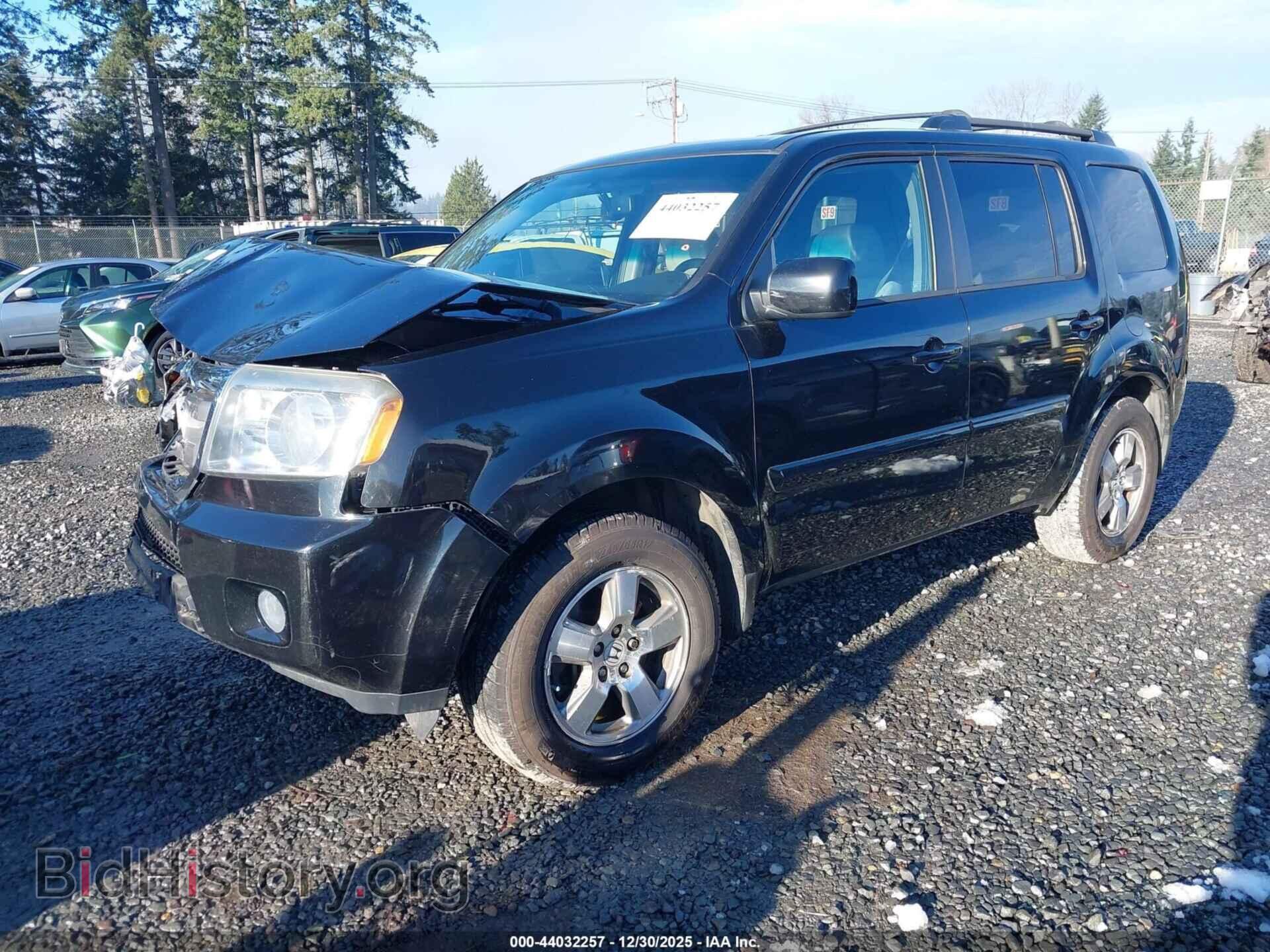 2011 HONDA PILOT - VIN: 5FNYF4H71BB081024 - Фото 2