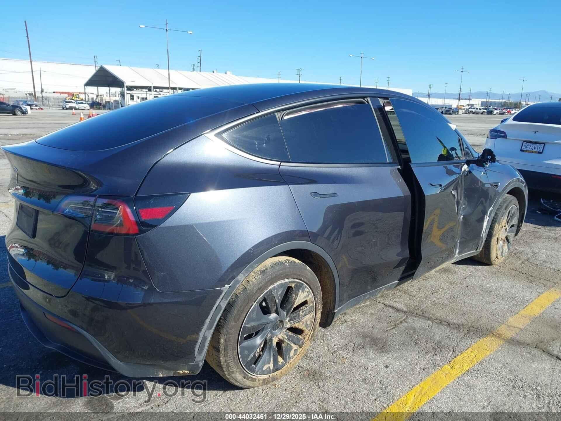 2024 TESLA MODEL Y - VIN: 7SAYGDED2RF116545 - Фото 18