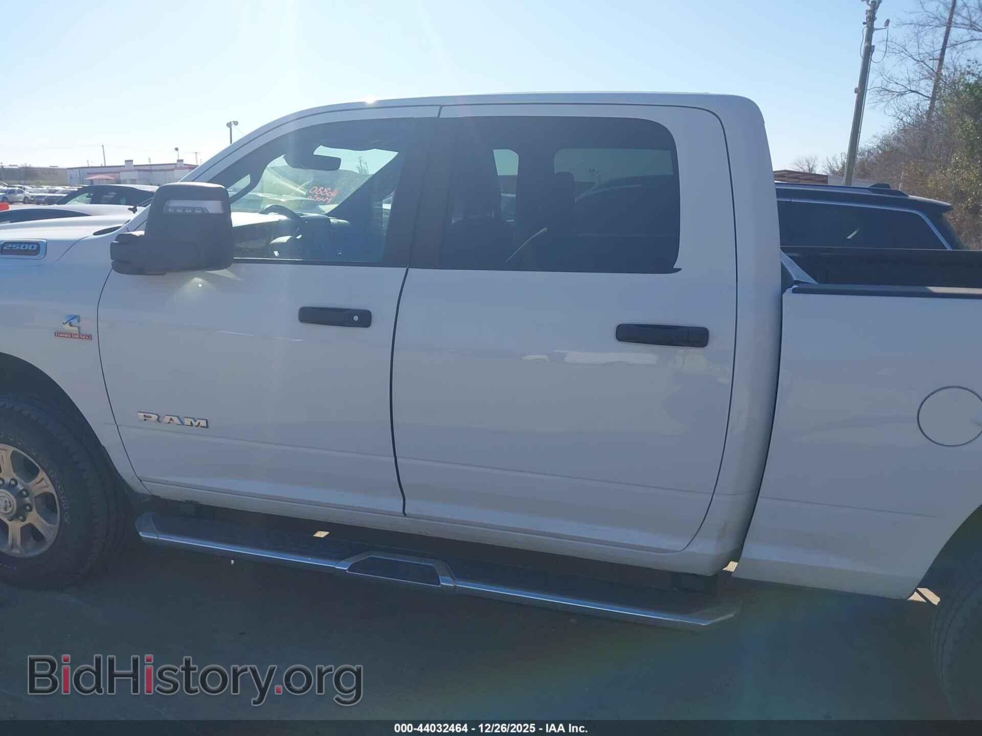 2024 RAM 2500 - VIN: 3C6UR5DLXRG298355 - Фото 14