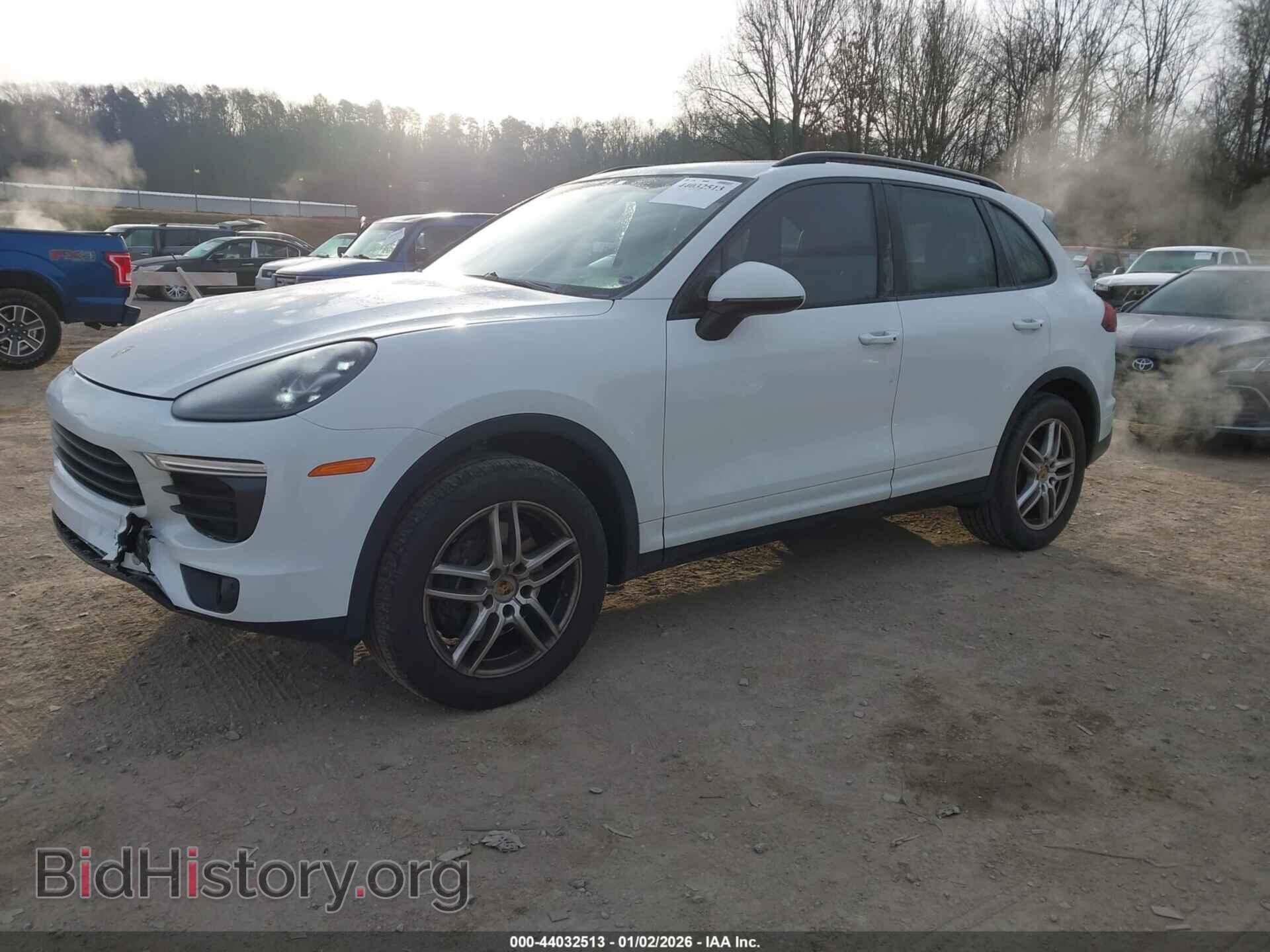 2016 PORSCHE CAYENNE - VIN: WP1AA2A22GLA09738 - Фото 2