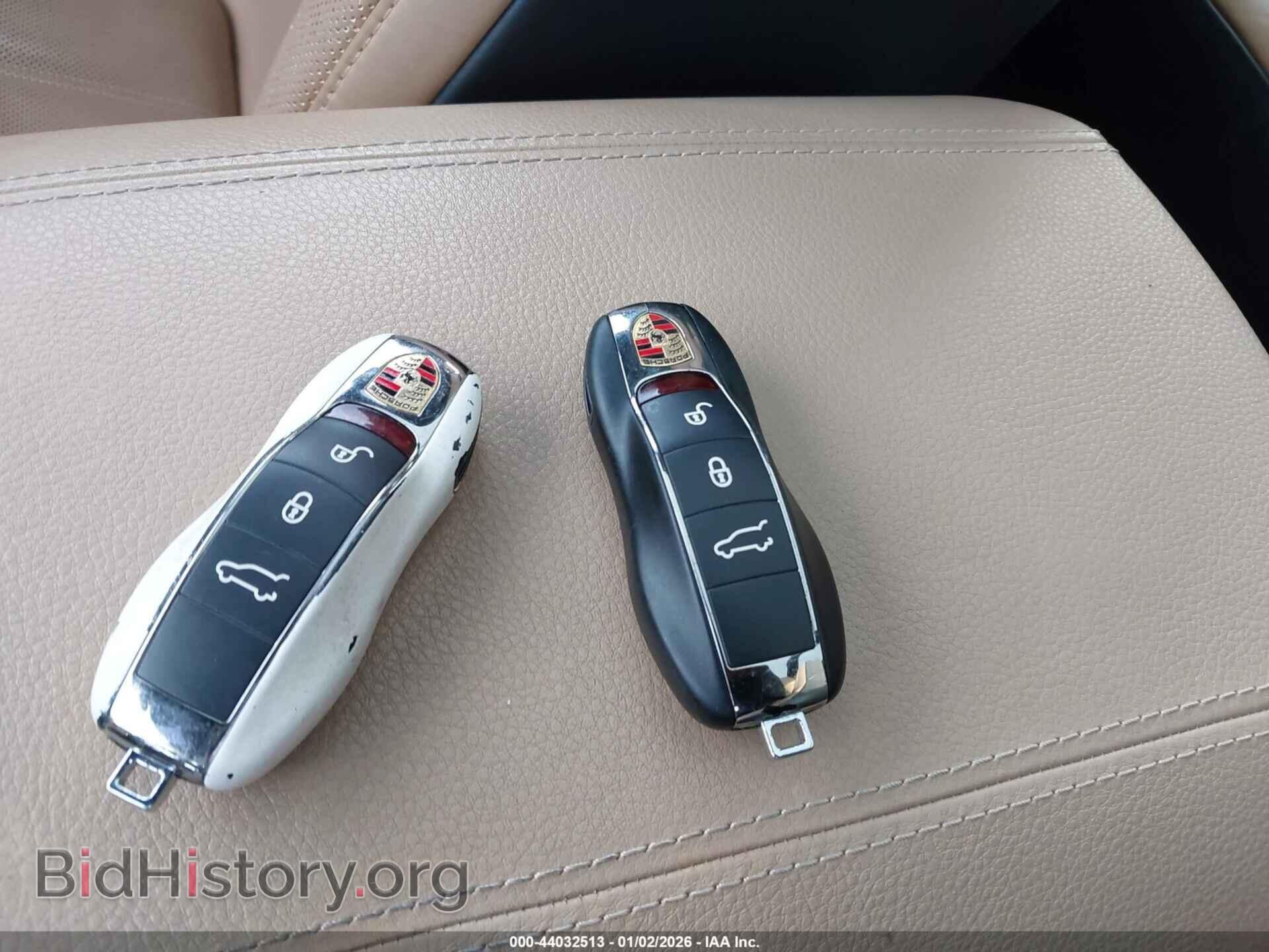 2016 PORSCHE CAYENNE - VIN: WP1AA2A22GLA09738 - Фото 11