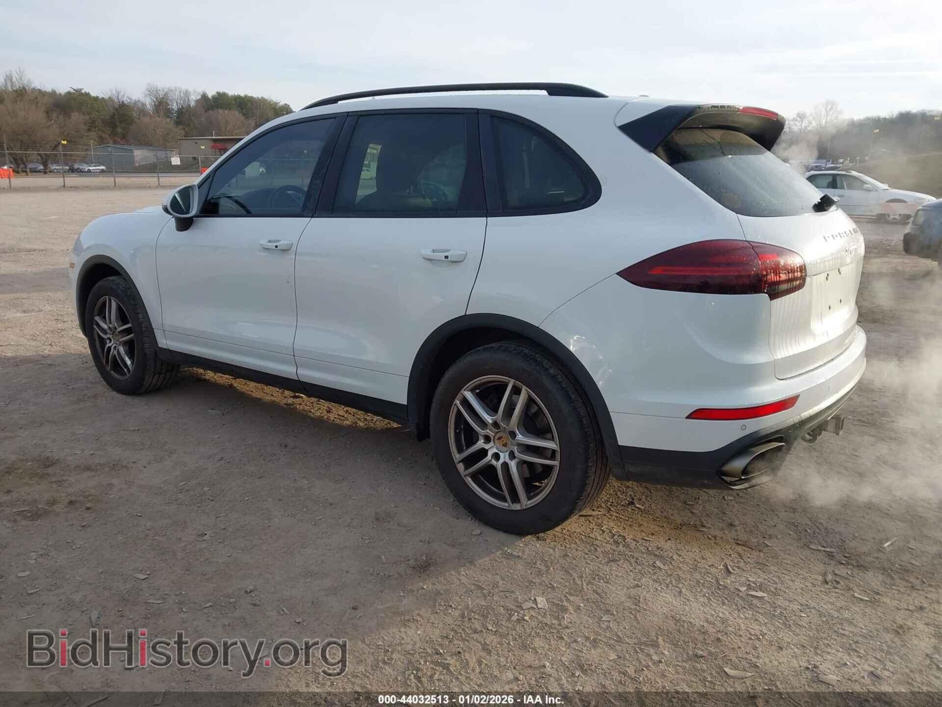 2016 PORSCHE CAYENNE - VIN: WP1AA2A22GLA09738 - Фото 3