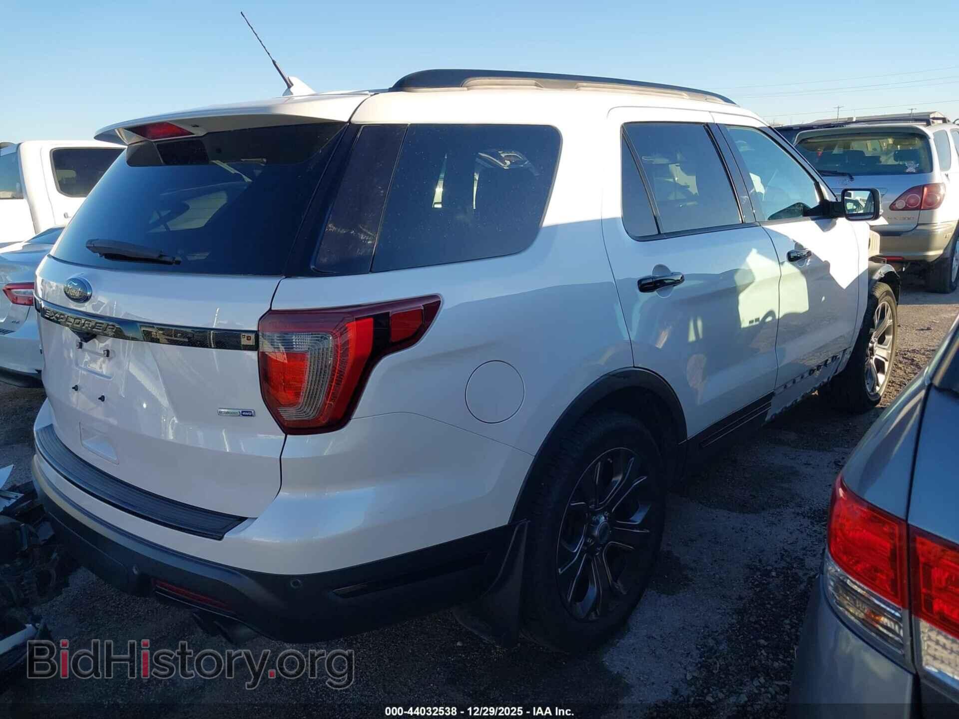 2018 FORD EXPLORER - VIN: 1FM5K8GT5JGA68393 - Фото 4