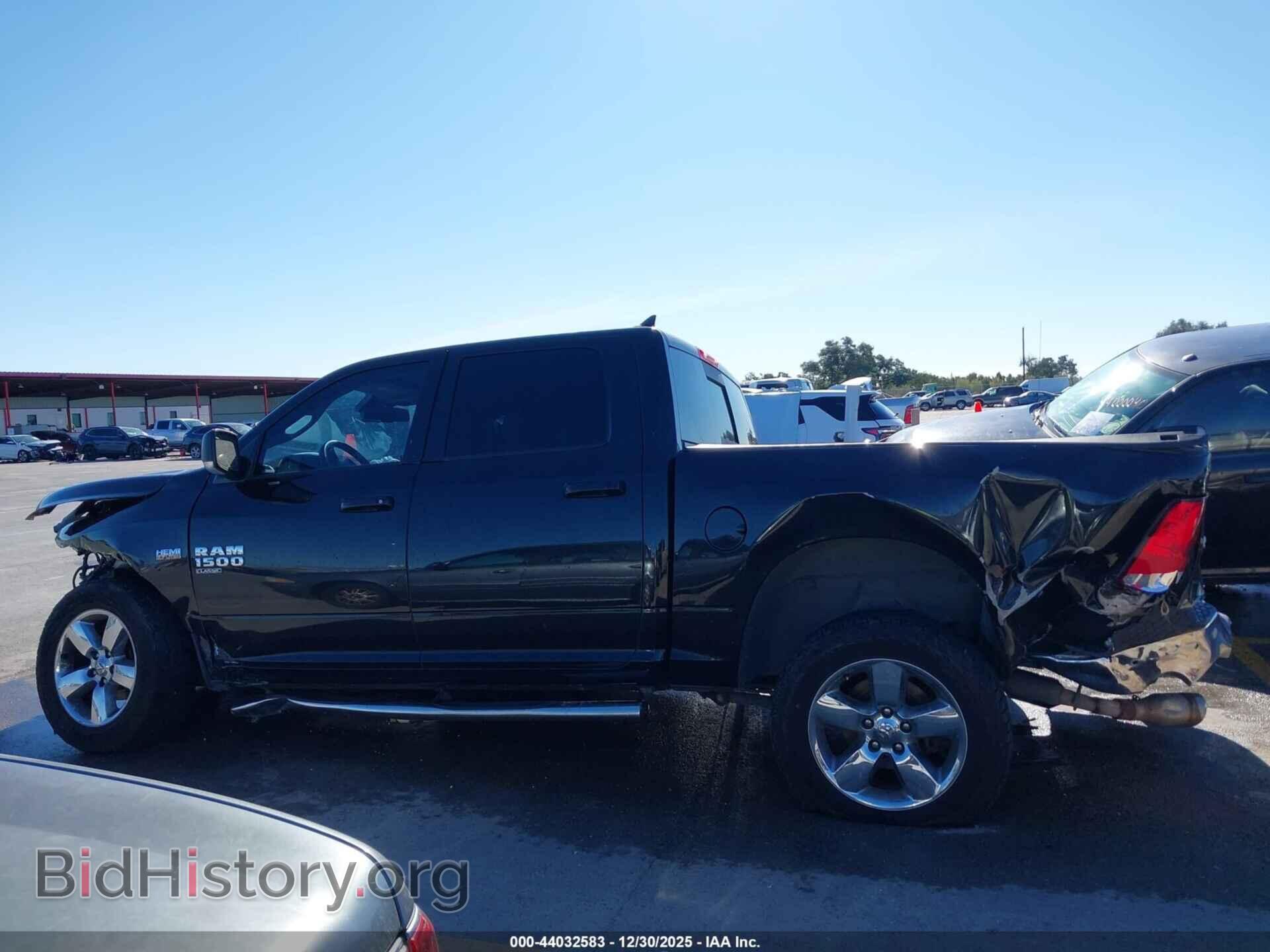 2019 RAM 1500 CLASSIC - VIN: 1C6RR6LT2KS564401 - Фото 14