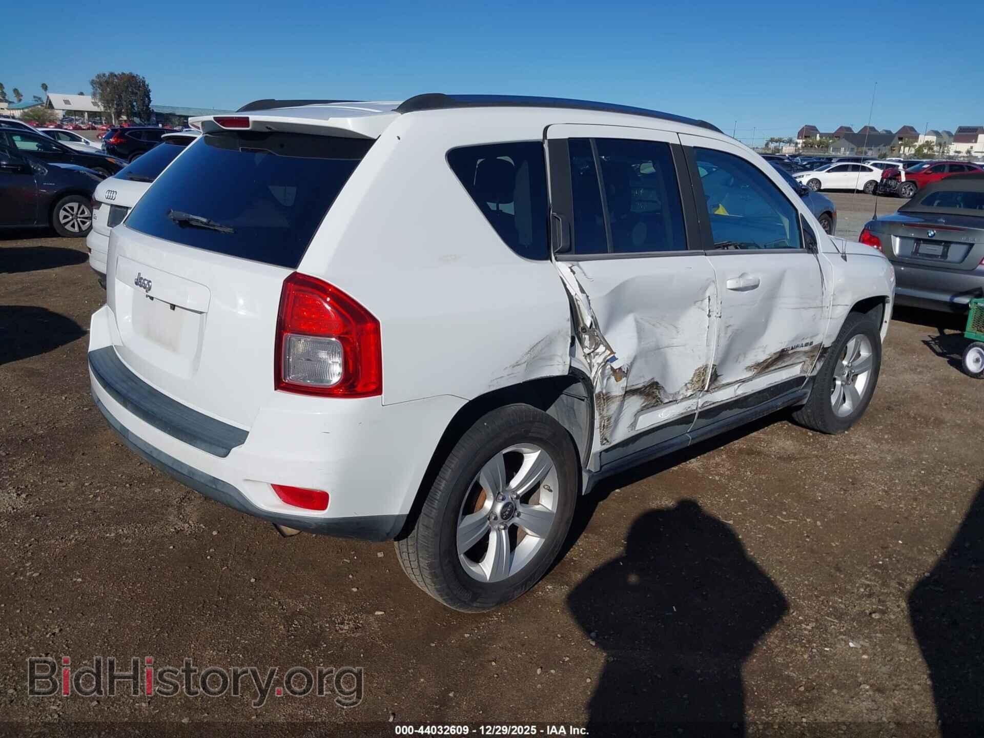 2011 JEEP COMPASS - VIN: 1J4NT1FB8BD170477 - Photo 4