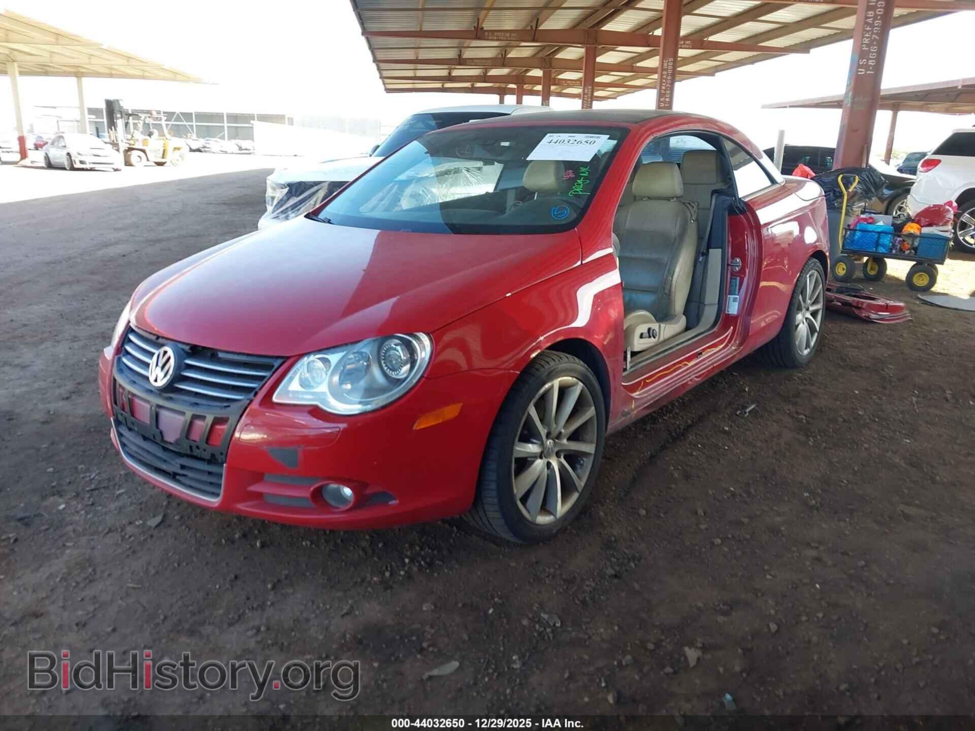 2007 VOLKSWAGEN EOS - VIN: WVWDB71F67V029944 - Фото 2