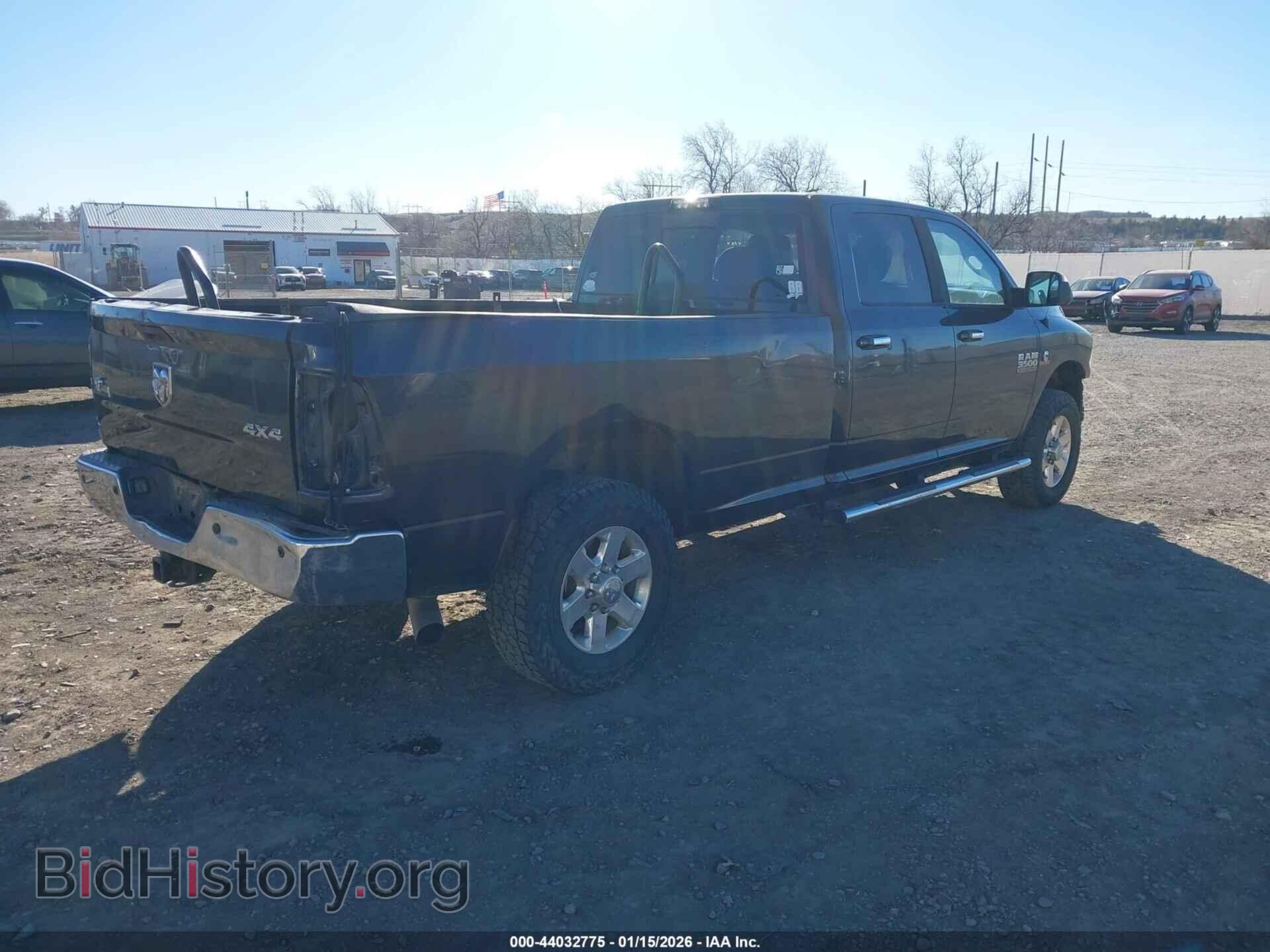 2015 RAM 3500 - VIN: 3C63R3HLXFG633734 - Фото 4