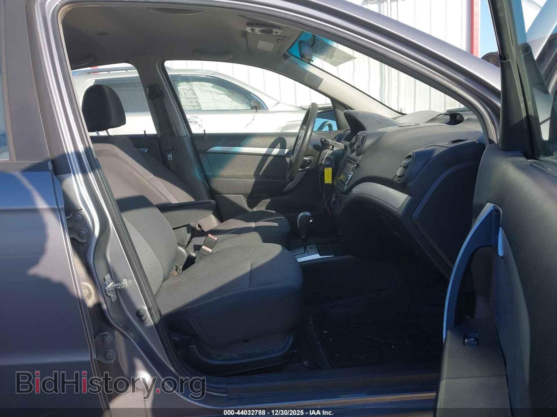 2011 CHEVROLET AVEO - VIN: KL1TD5DE9BB140180 - Photo 5