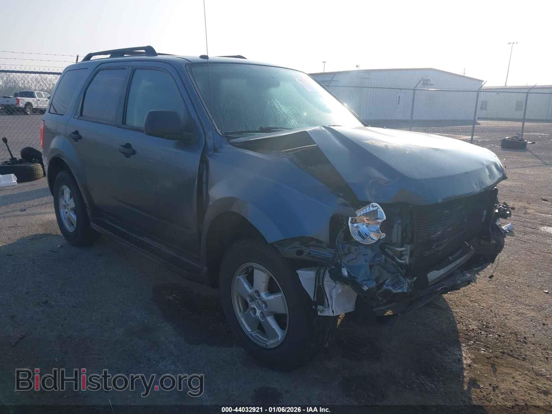 Фотография 1FMCU0D73AKA13030 - FORD ESCAPE 2010