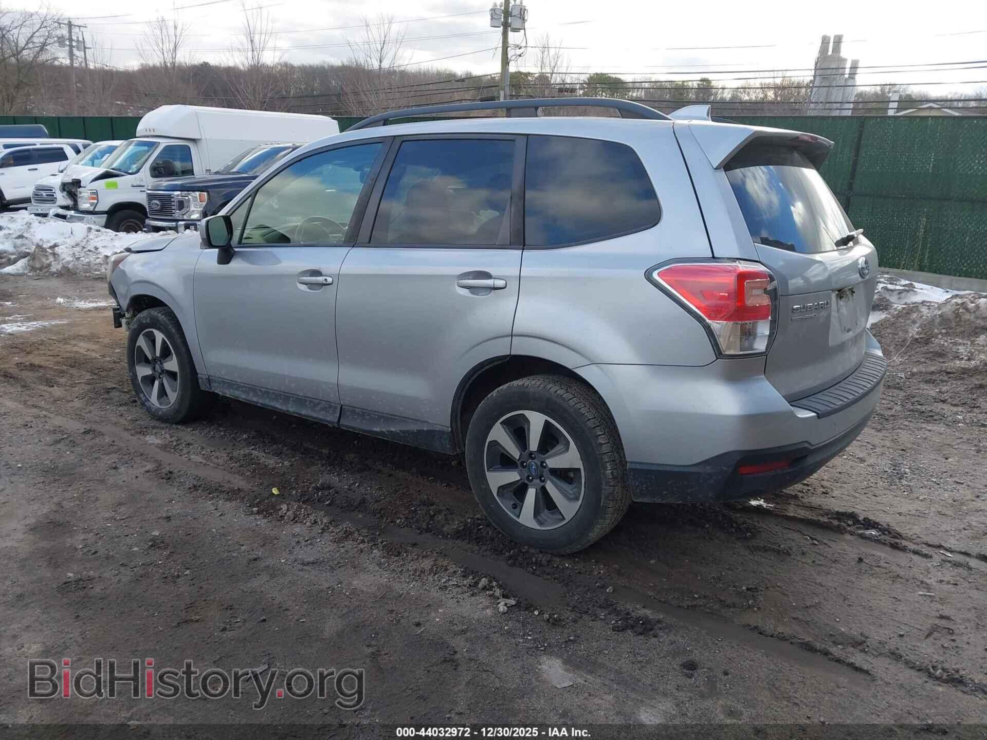 2017 SUBARU FORESTER - VIN: JF2SJAEC3HH451971 - Фото 3