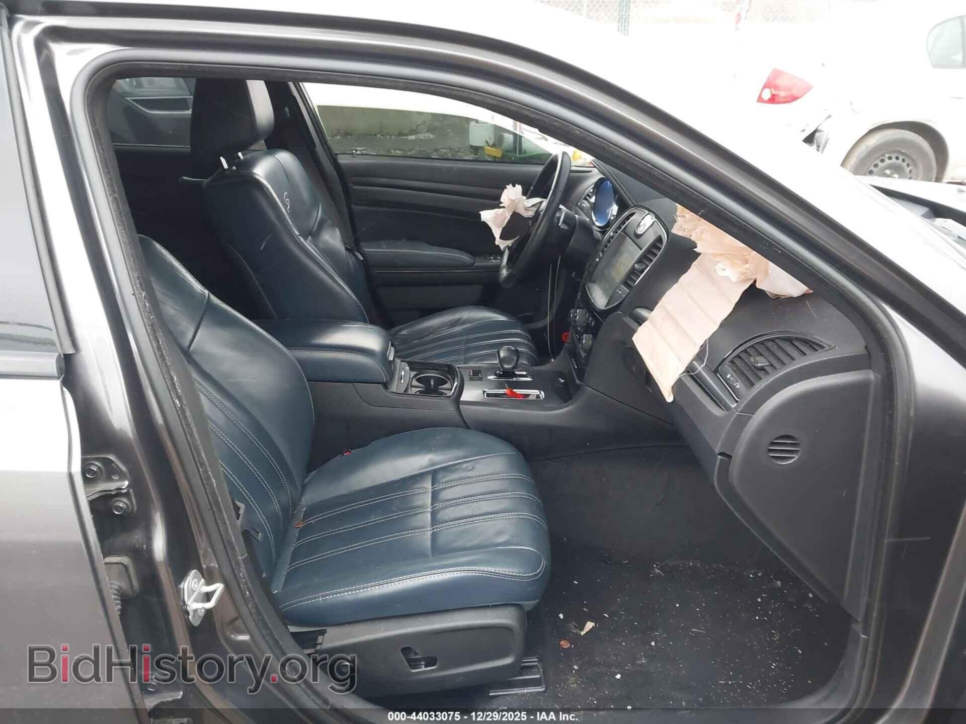 2014 CHRYSLER 300 - VIN: 2C3CCABG0EH383191 - Фото 5