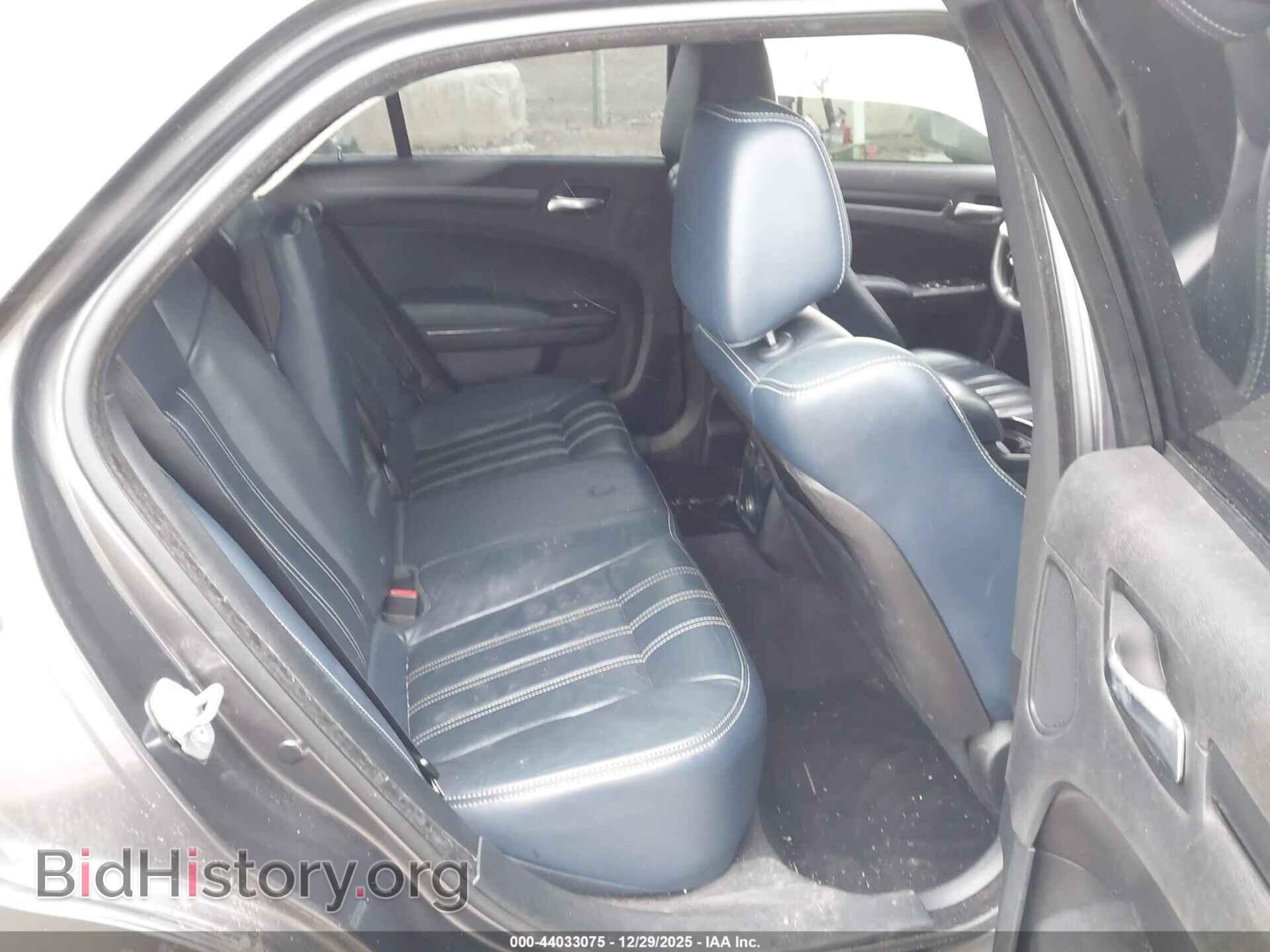 2014 CHRYSLER 300 - VIN: 2C3CCABG0EH383191 - Фото 8