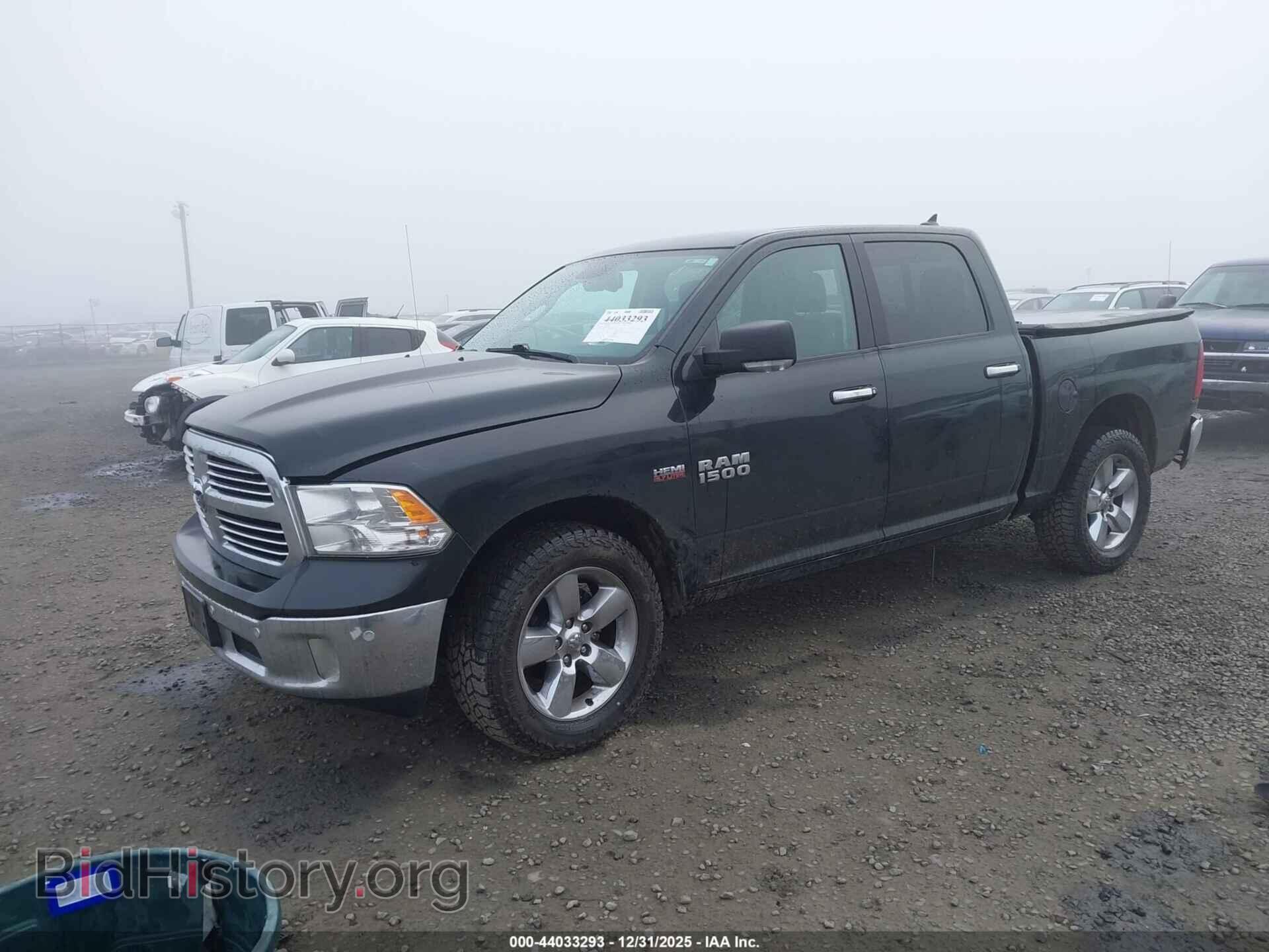 2017 RAM 1500 - VIN: 1C6RR7LT7HS831255 - Фото 2