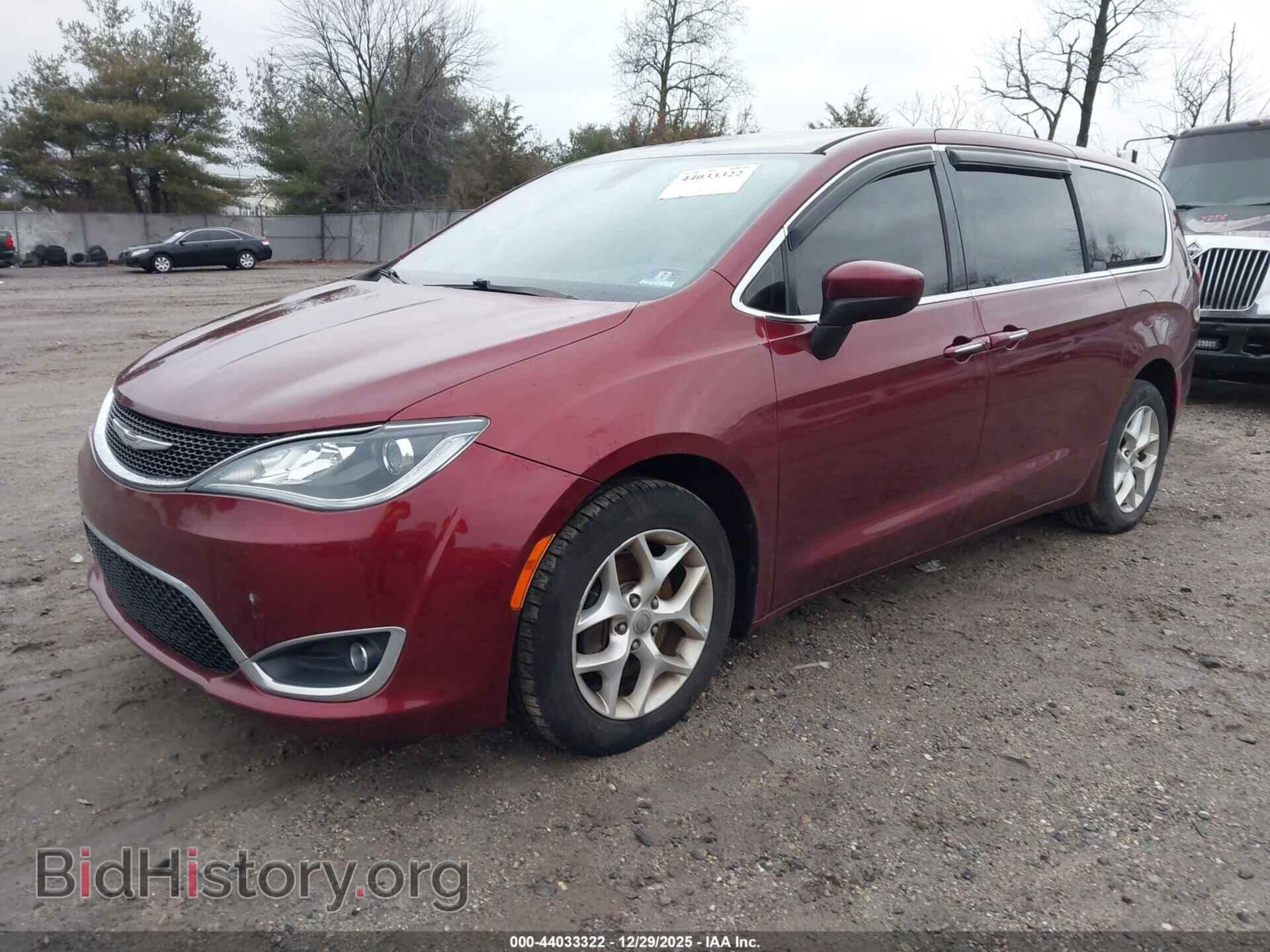 2017 CHRYSLER PACIFICA - VIN: 2C4RC1BG4HR781959 - Photo 2