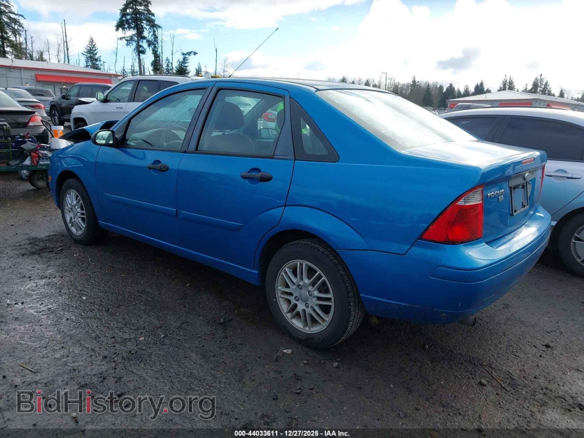 2007 FORD FOCUS - VIN: 1FAFP34N97W302252 - Фото 3