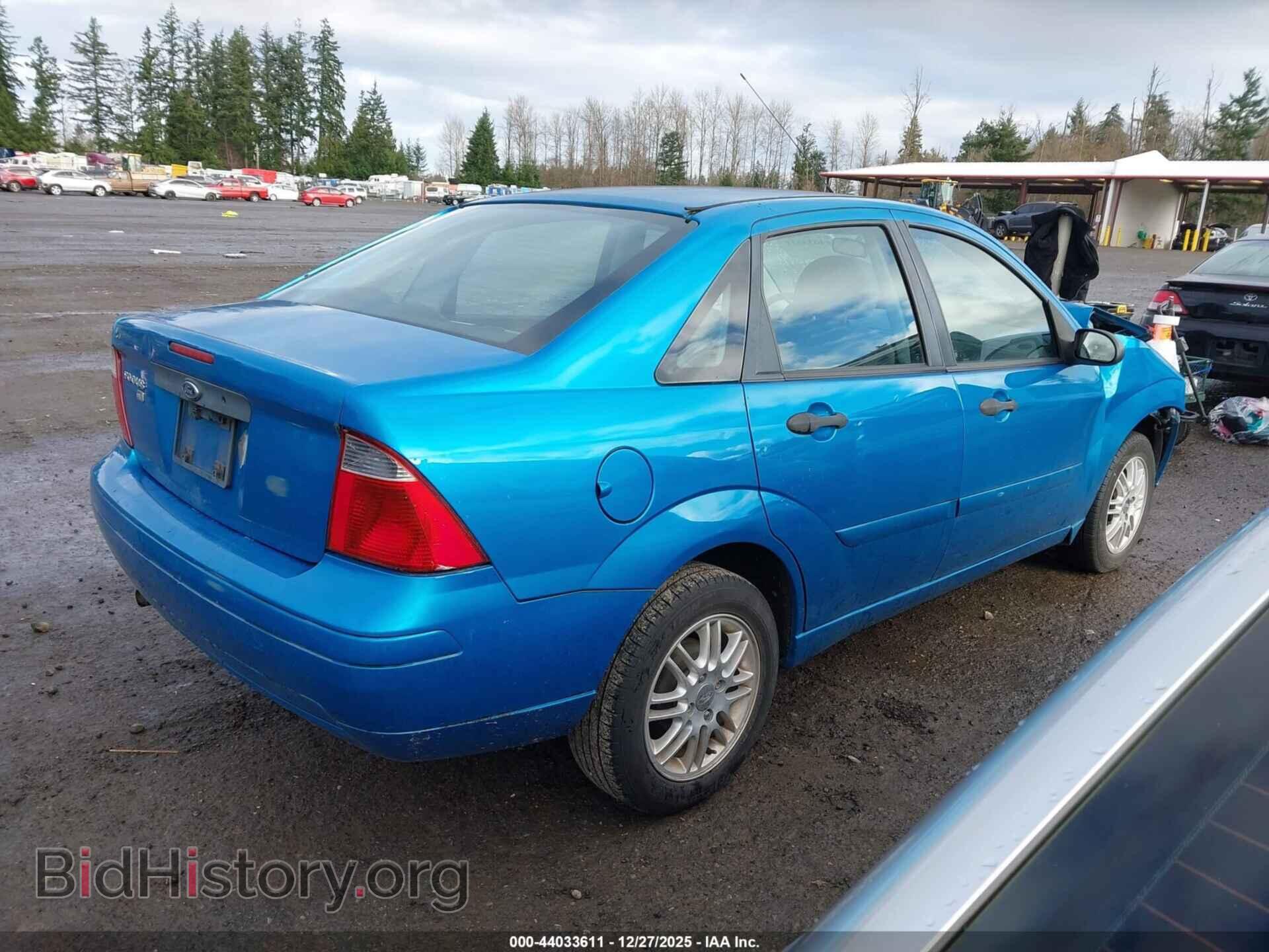 2007 FORD FOCUS - VIN: 1FAFP34N97W302252 - Фото 4