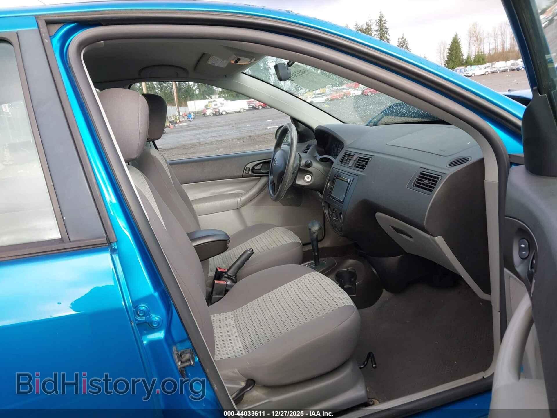 2007 FORD FOCUS - VIN: 1FAFP34N97W302252 - Фото 5