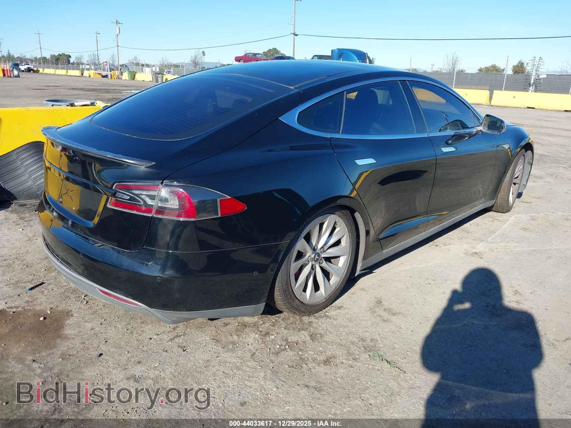 2015 TESLA MODEL S - VIN: 5YJSA1H49FF081609 - Фото 4