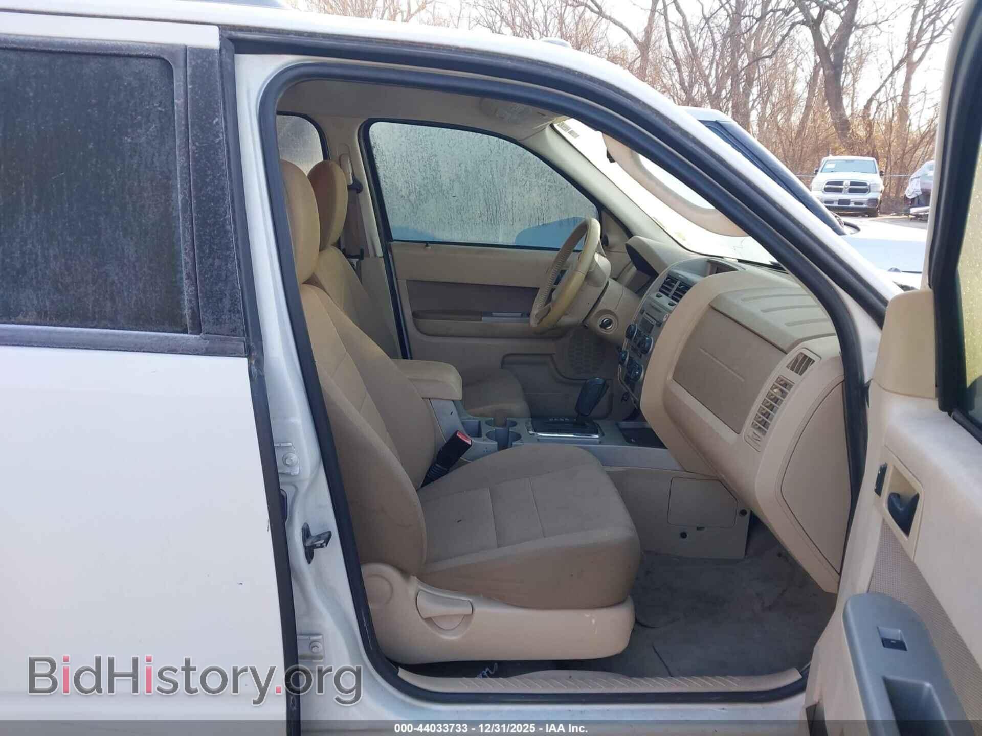 2010 FORD ESCAPE - VIN: 1FMCU0D75AKA14941 - Фото 5