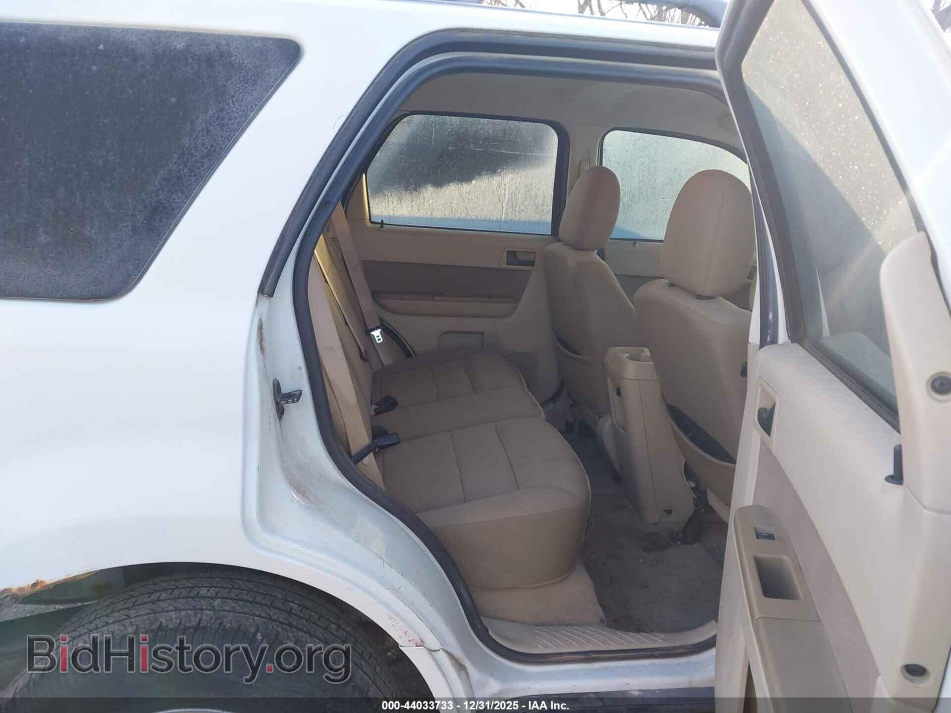 2010 FORD ESCAPE - VIN: 1FMCU0D75AKA14941 - Фото 8