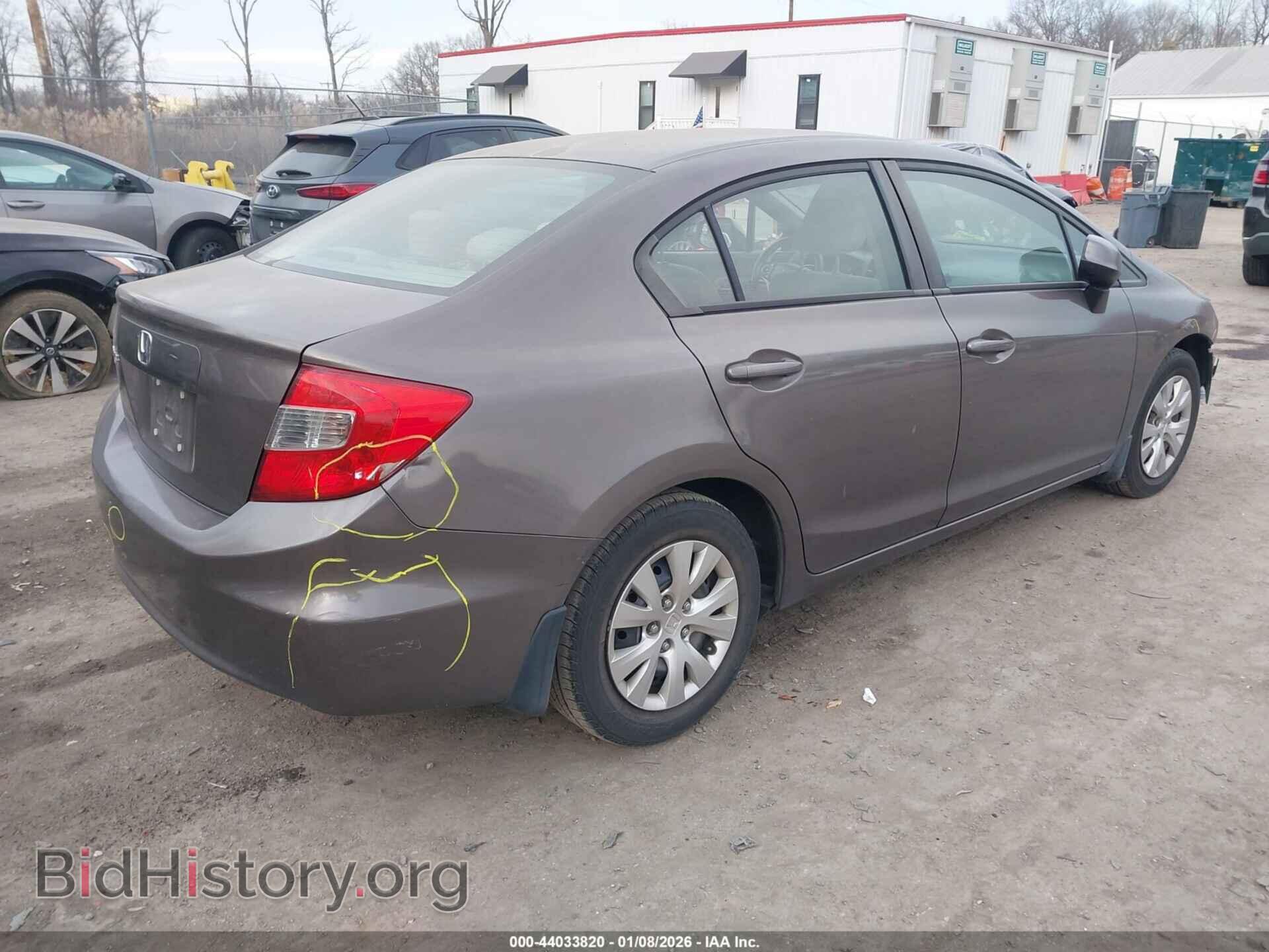 2012 HONDA CIVIC - VIN: 2HGFB2F52CH521032 - Фото 4