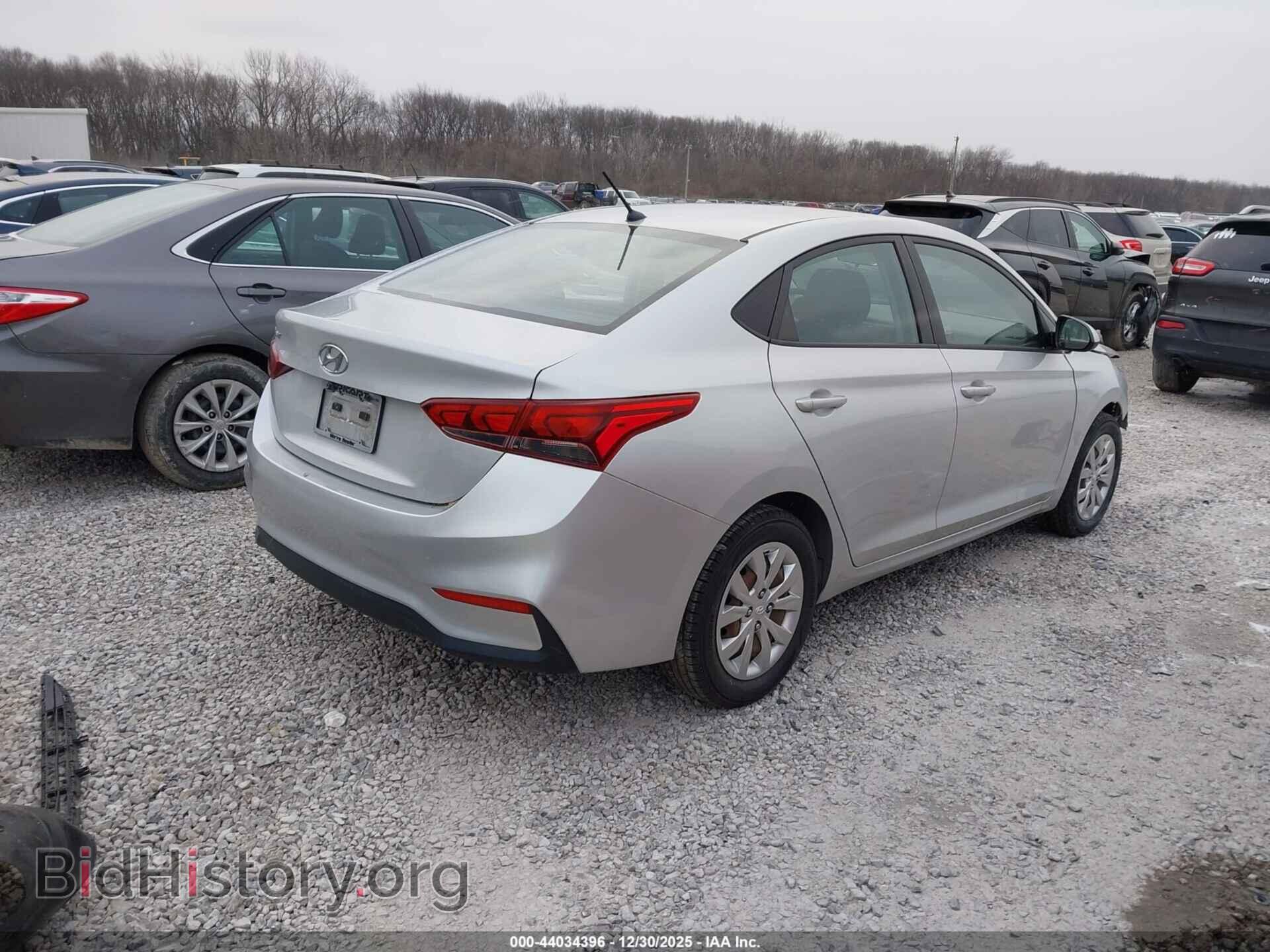 2019 HYUNDAI ACCENT - VIN: 3KPC24A37KE044482 - Фото 4