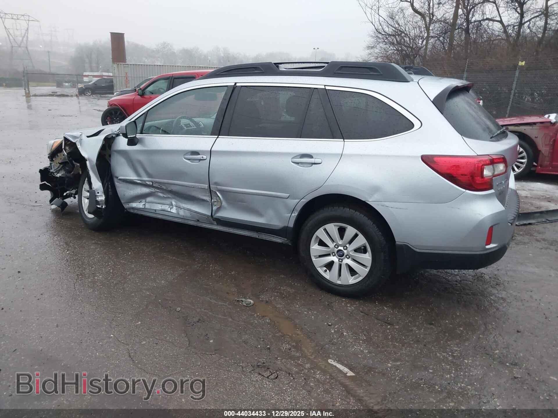 2015 SUBARU OUTBACK - VIN: 4S4BSAEC5F3238490 - Фото 3