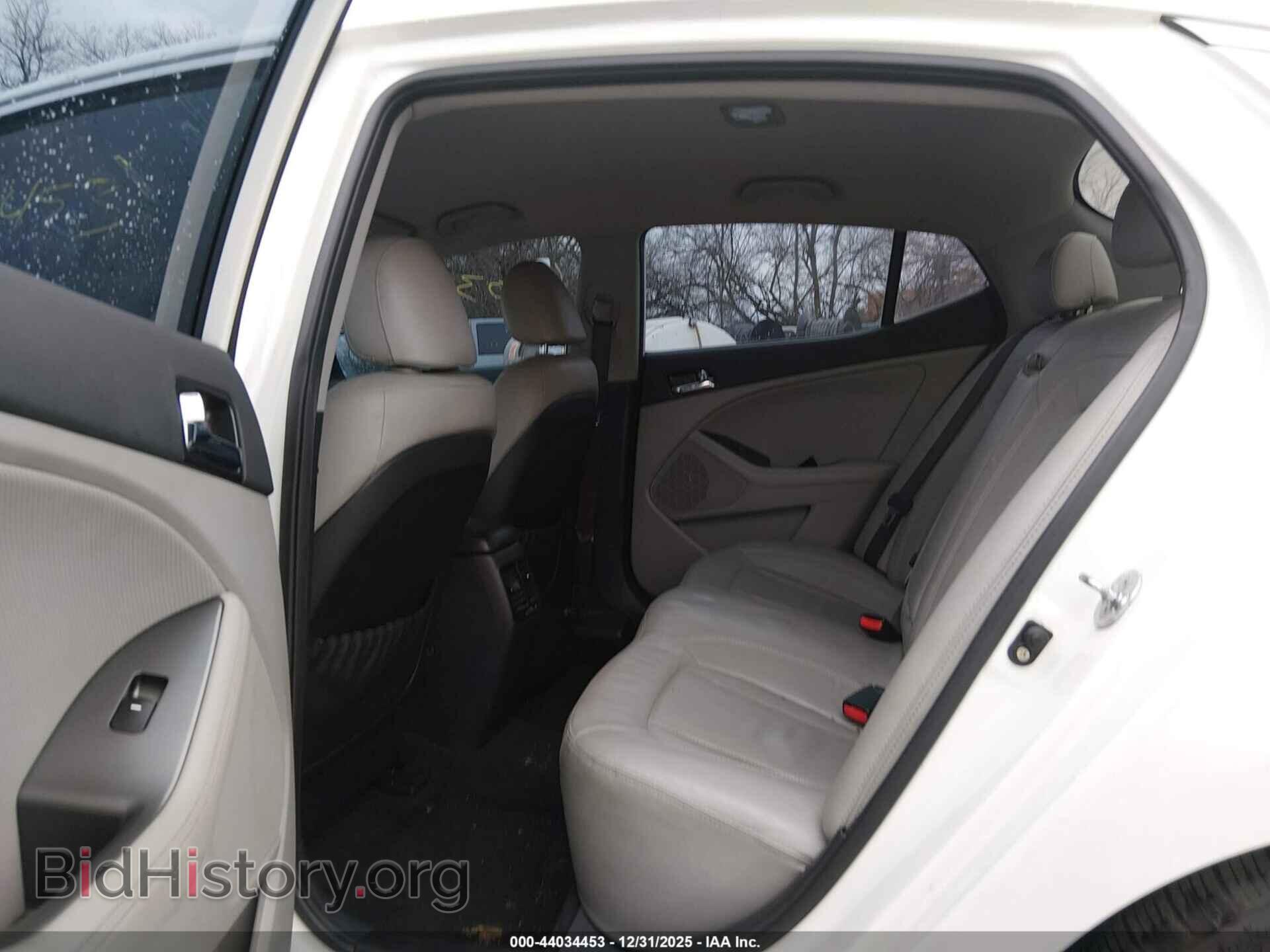 2011 KIA OPTIMA - VIN: KNAGN4A70B5082575 - Photo 8