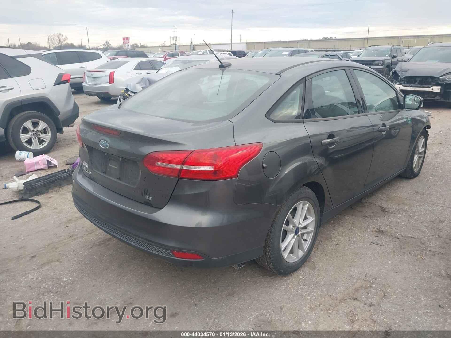 2017 FORD FOCUS - VIN: 1FADP3F26HL303307 - Photo 4