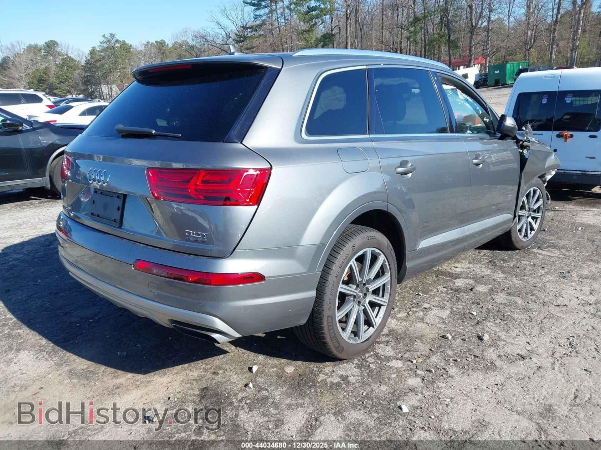 2017 AUDI Q7 - VIN: WA1LAAF71HD025718 - Фото 4