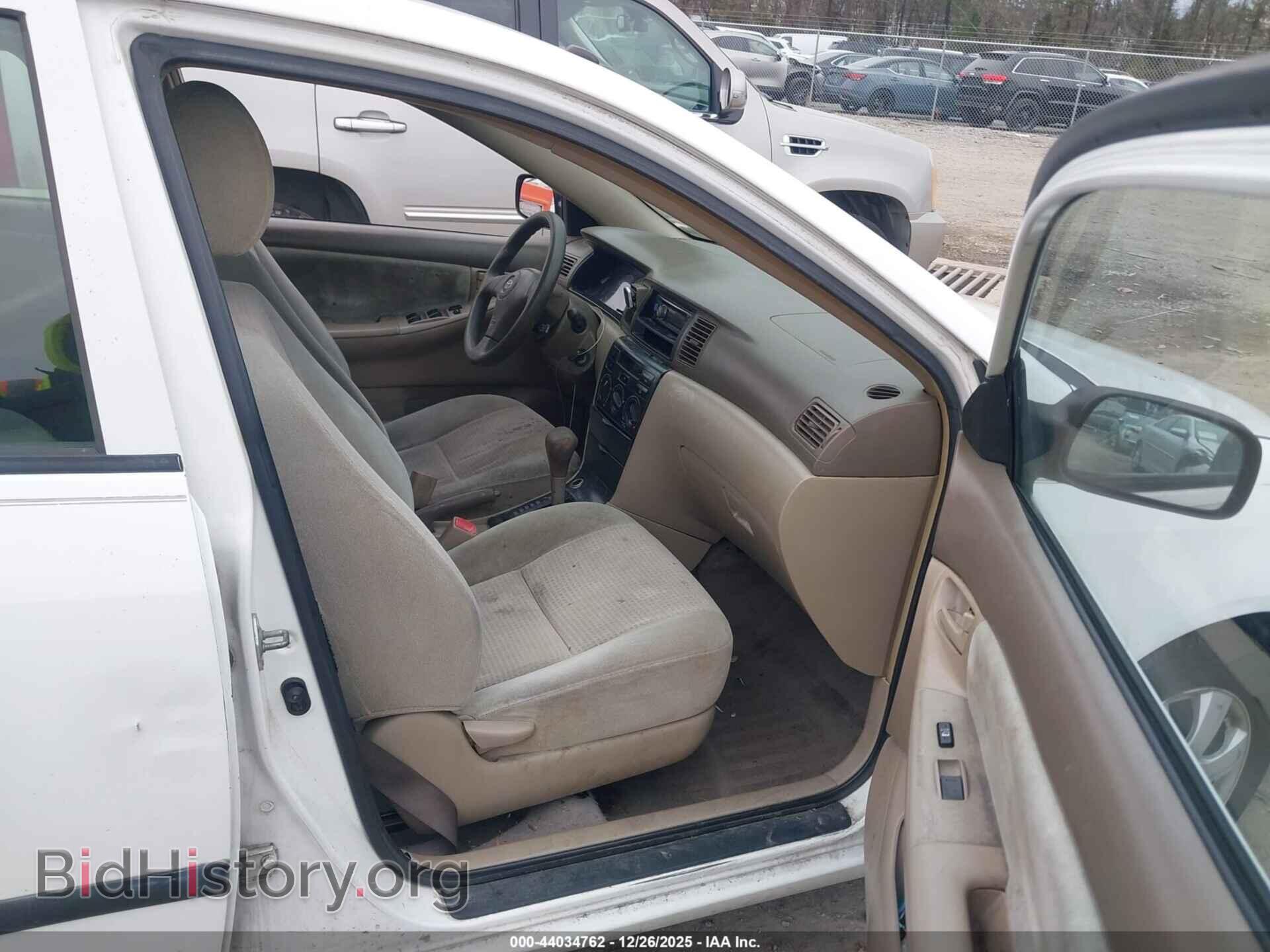 2005 TOYOTA COROLLA - VIN: 2T1BR32E85C450727 - Фото 5