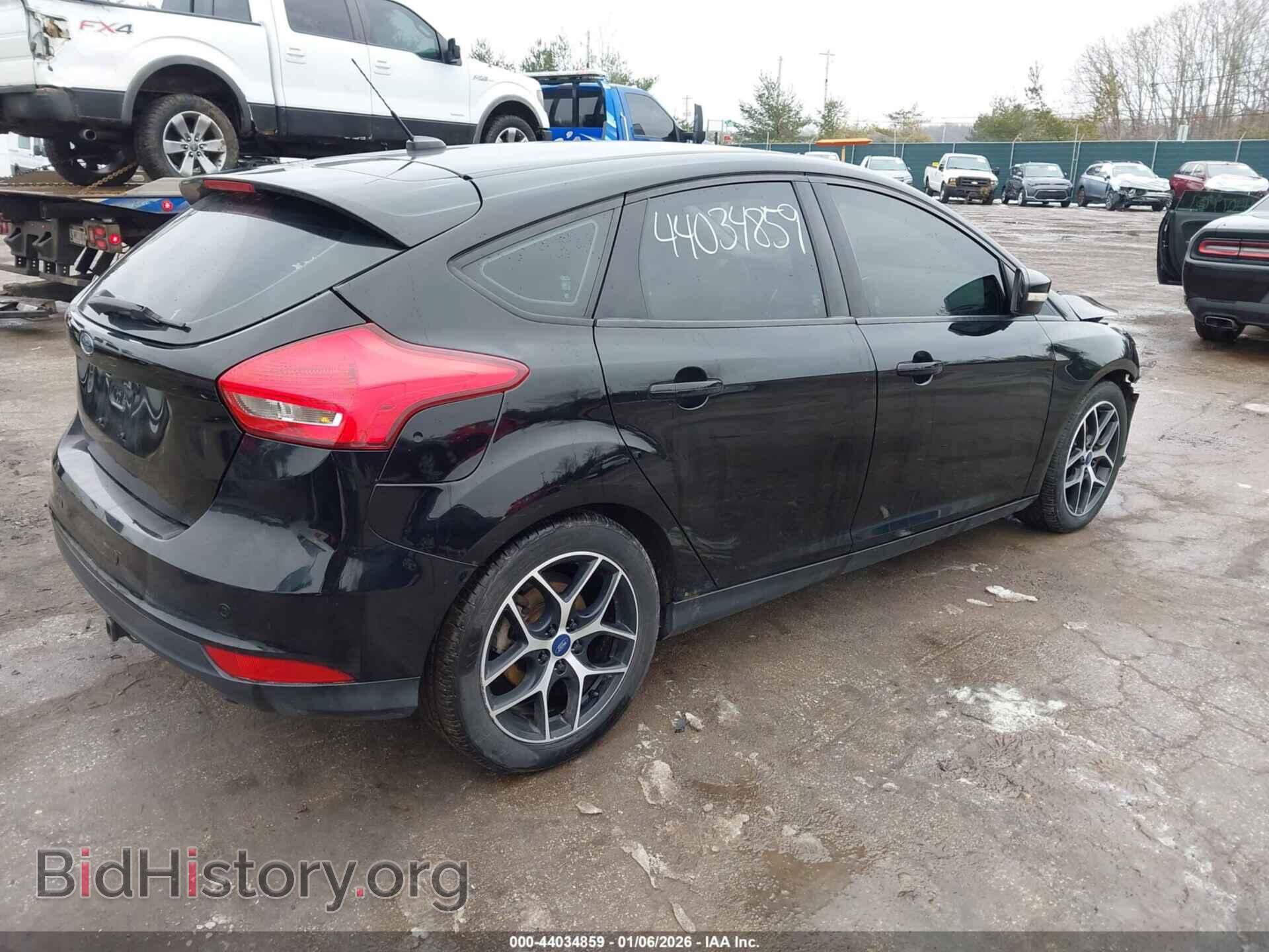 2017 FORD FOCUS - VIN: 1FADP3M23HL328331 - Фото 4