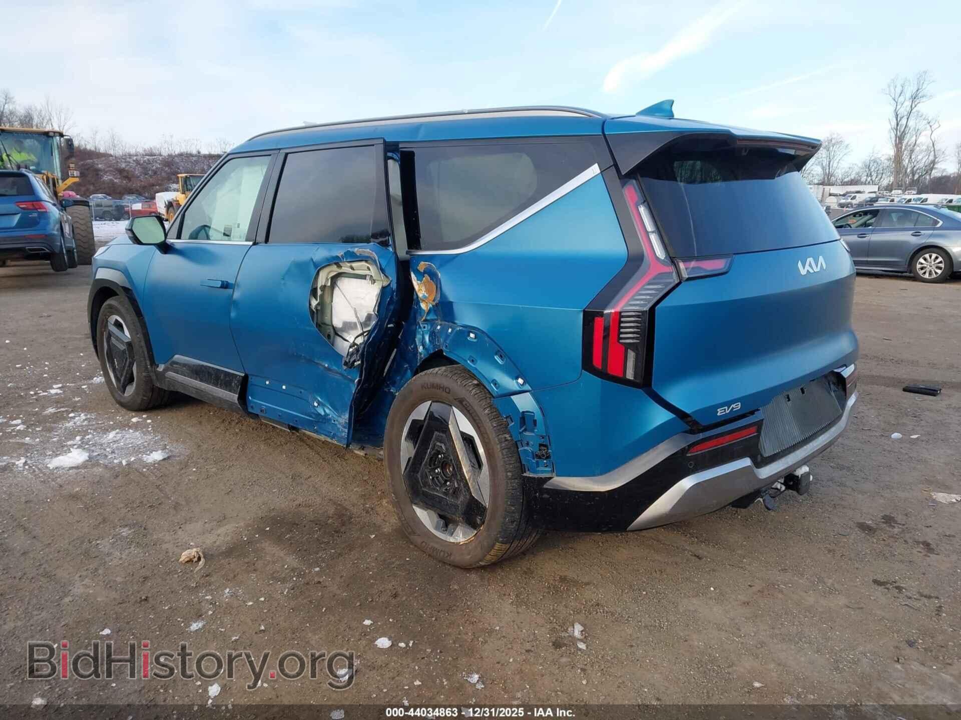 2024 KIA EV9 - VIN: KNDADFS59R6028569 - Фото 3